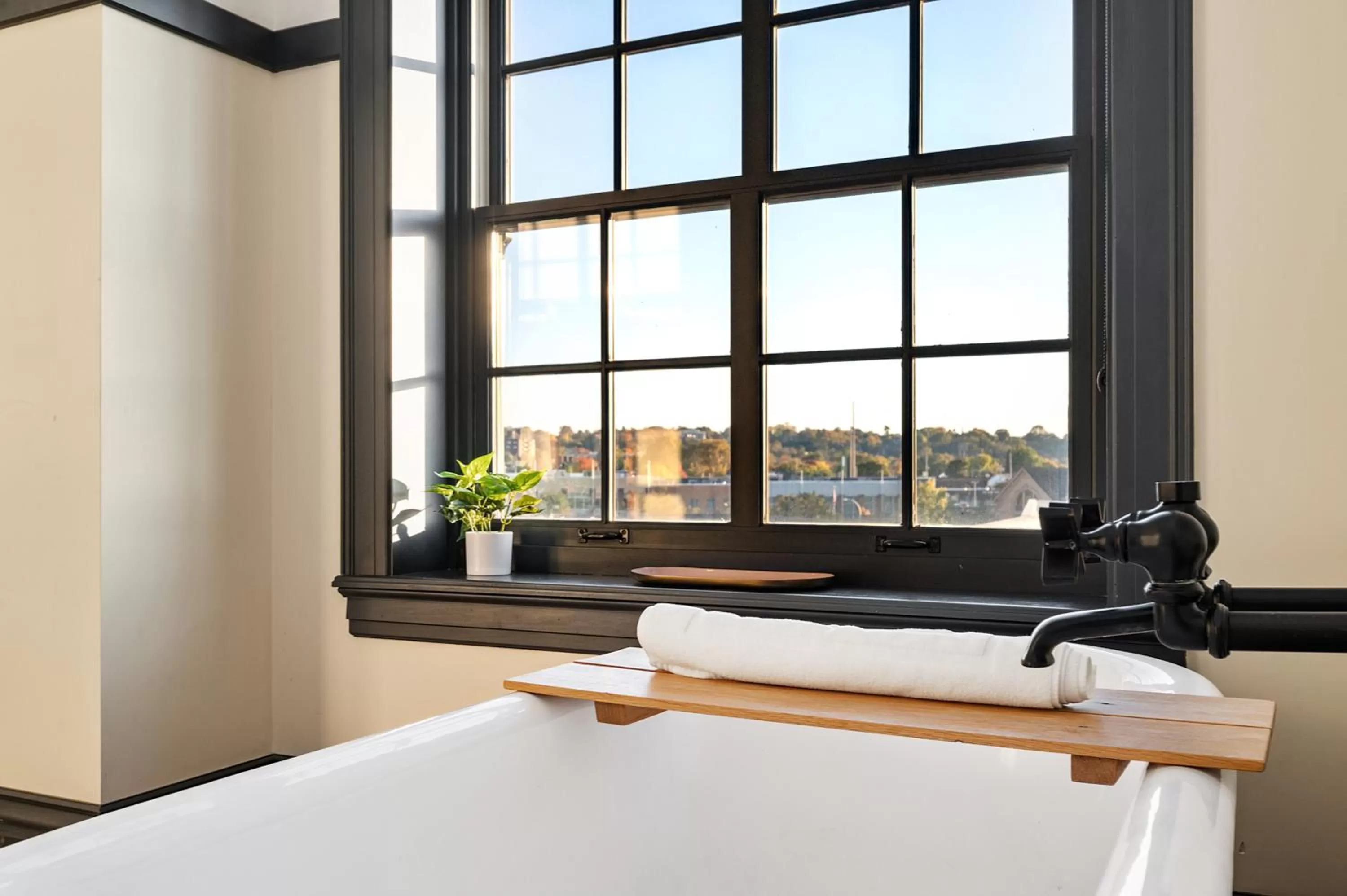 Bathroom, Bed in The Maverick by Kasa