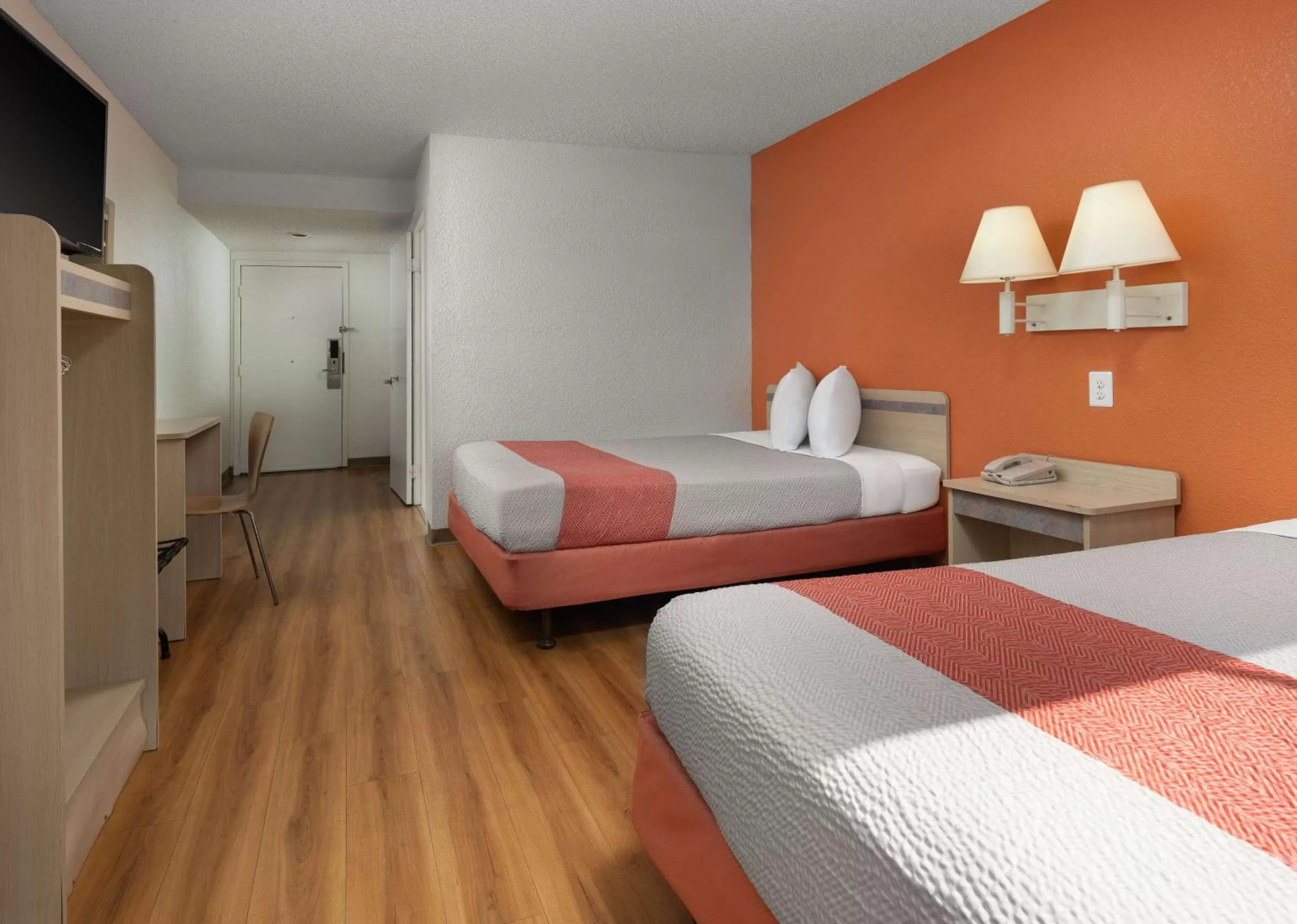 Bedroom in Motel 6 San Simeon, CA - Hearst Castle Area