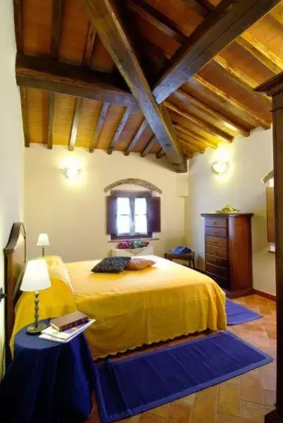 Bed in Poggio Desto Bed & Breakfast