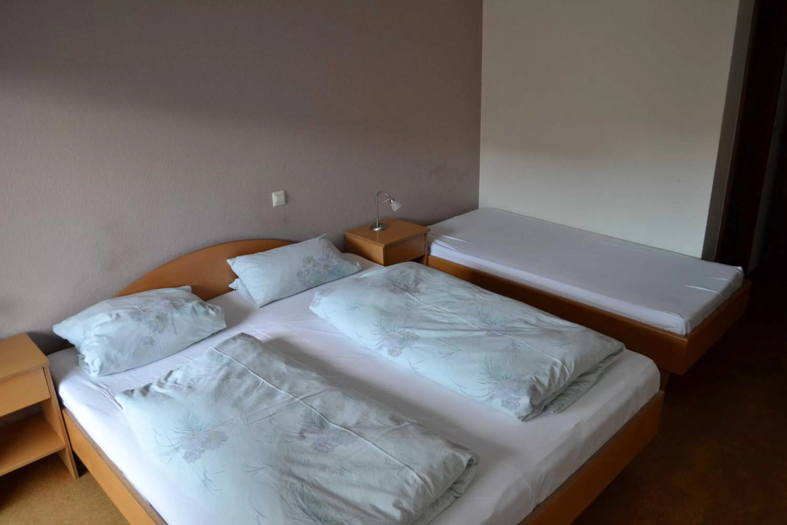 Bedroom, Bed in Gaestehaus Tagescafe Eckenfels