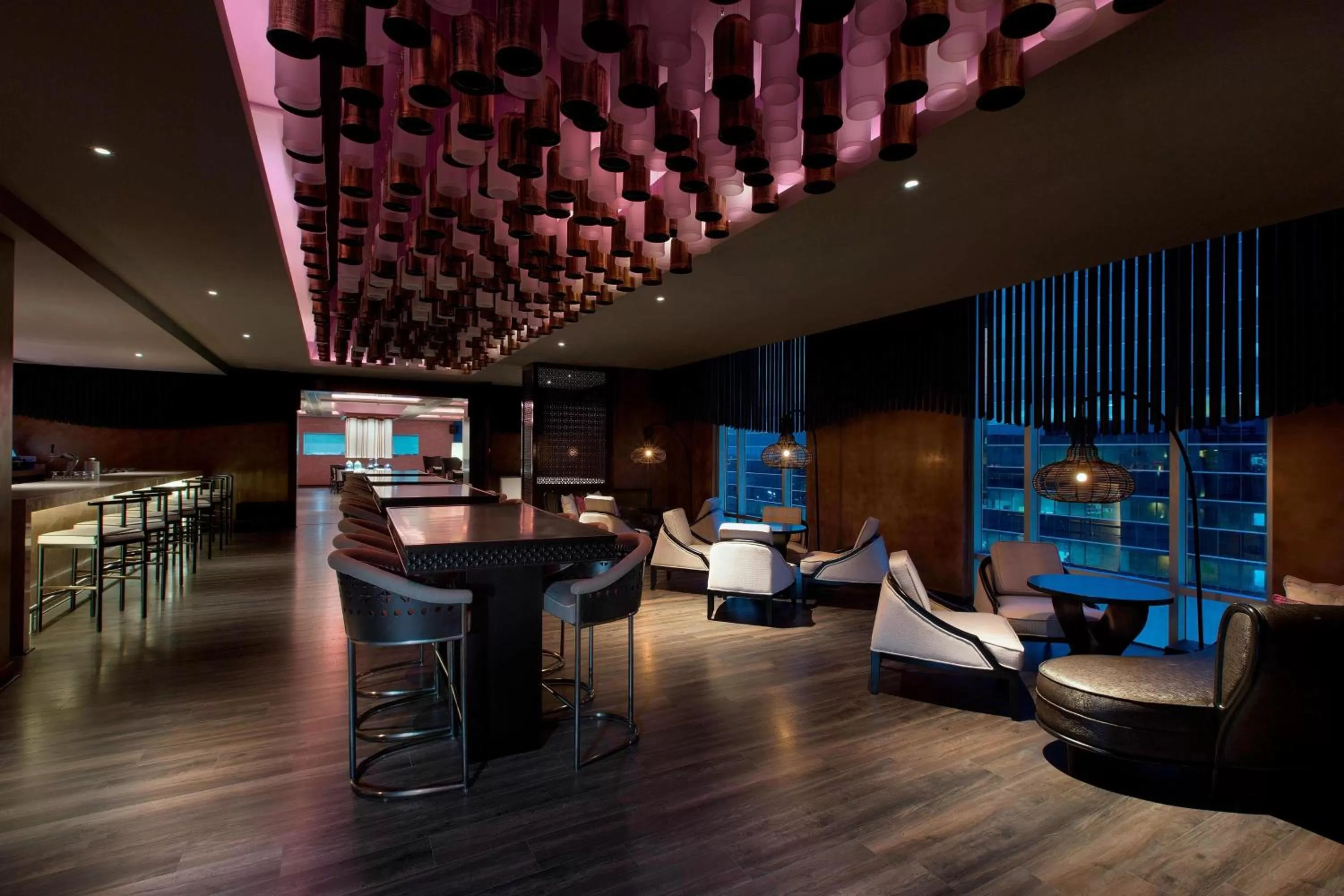 Restaurant/places to eat in Sheraton Hyderabad Hotel