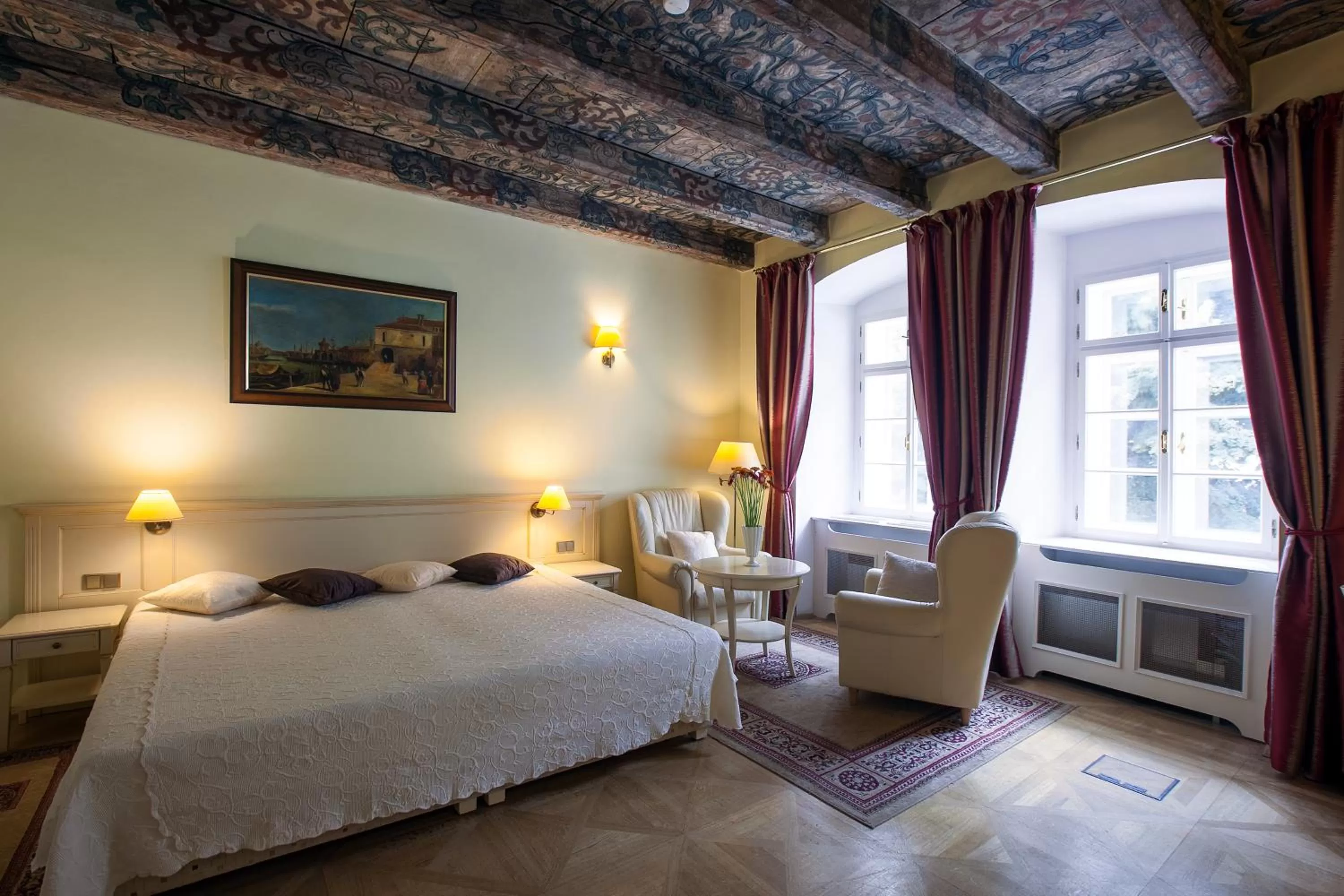 Bed in Tyn Yard Residence