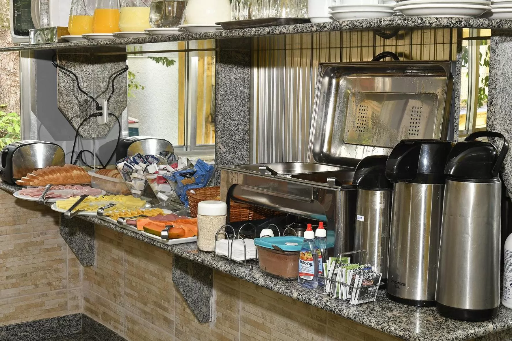 Breakfast in Hotel Rio Claro