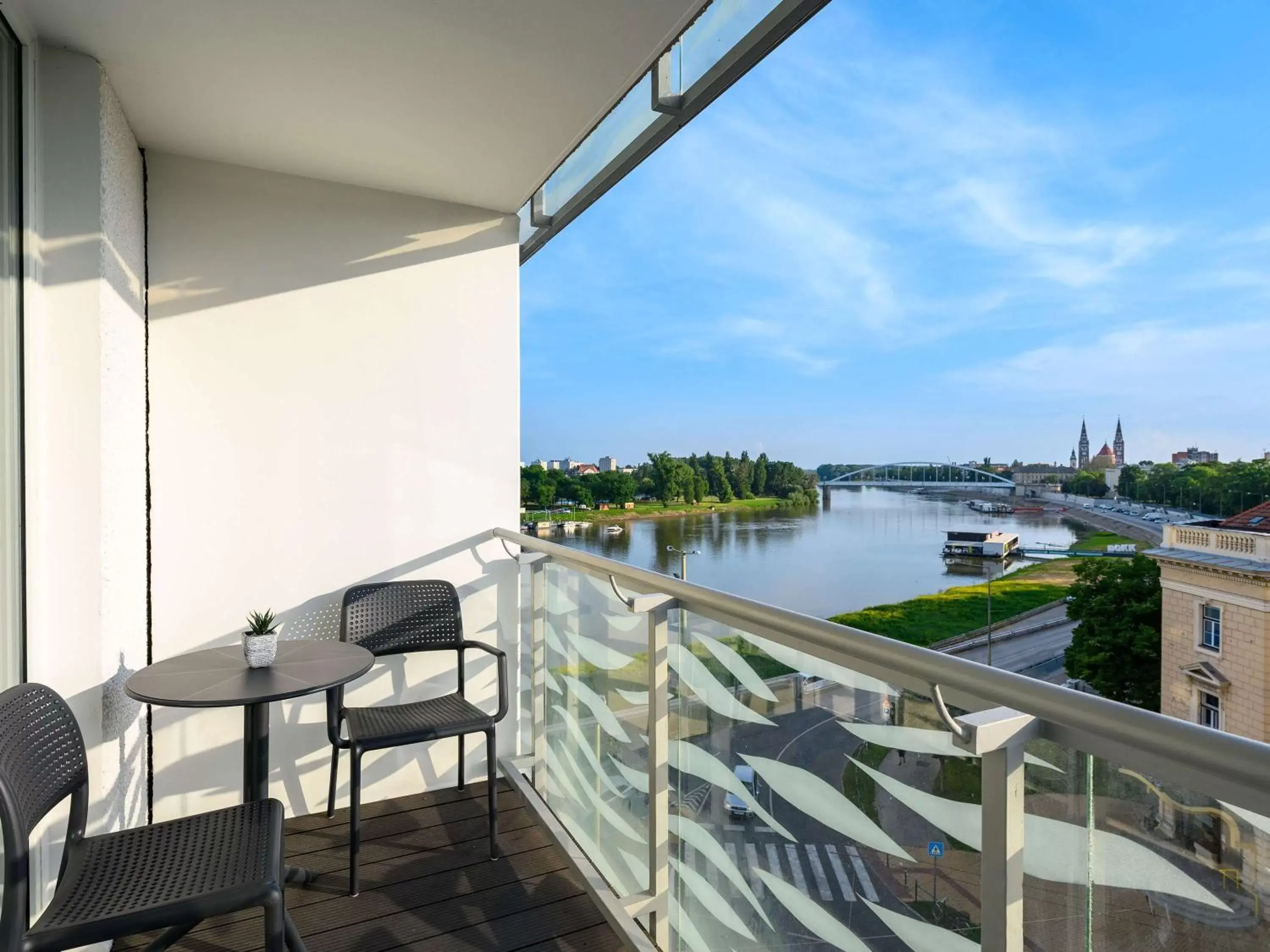 Bedroom, Balcony/Terrace in Novotel Szeged