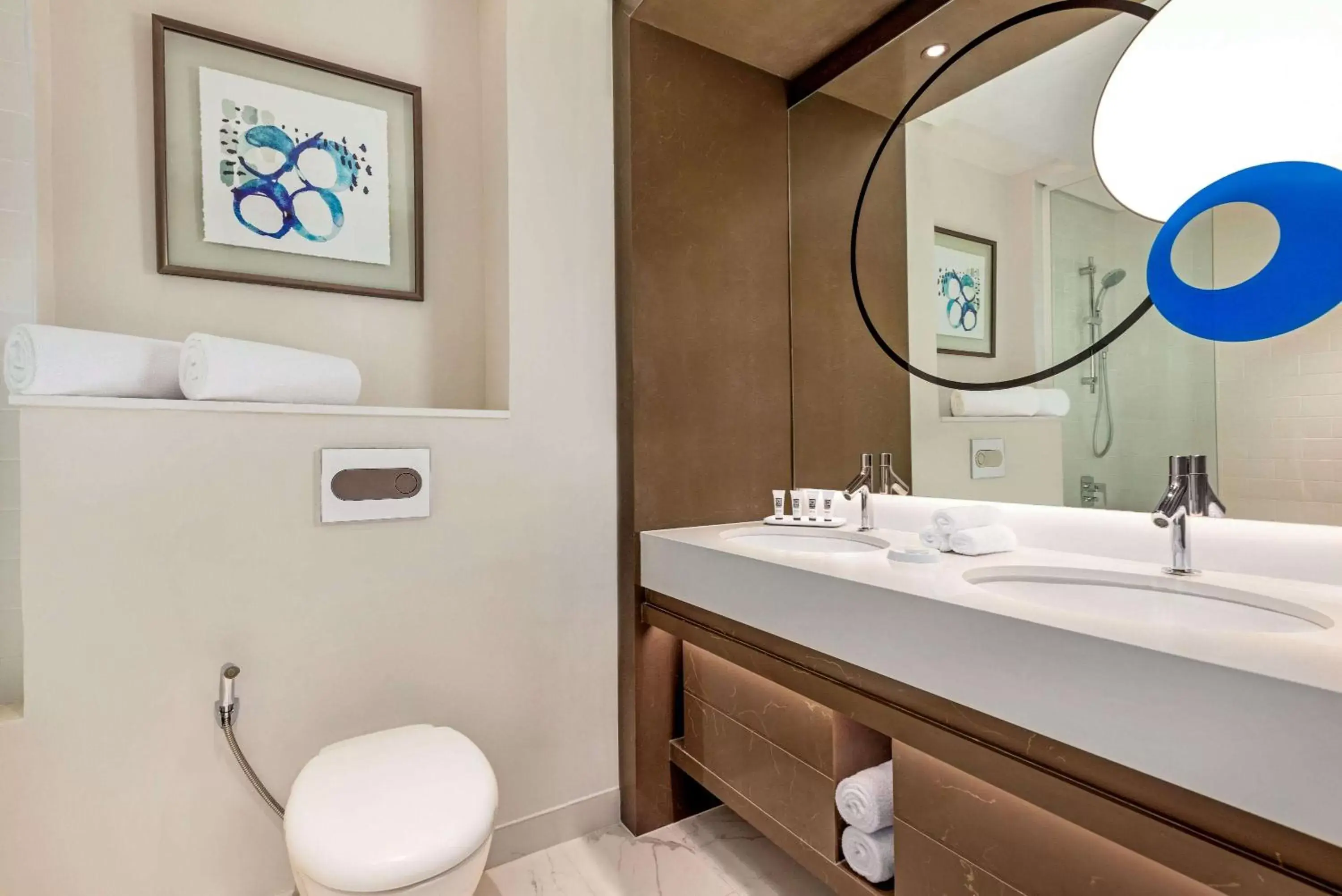 Bathroom in Wyndham Dubai Deira