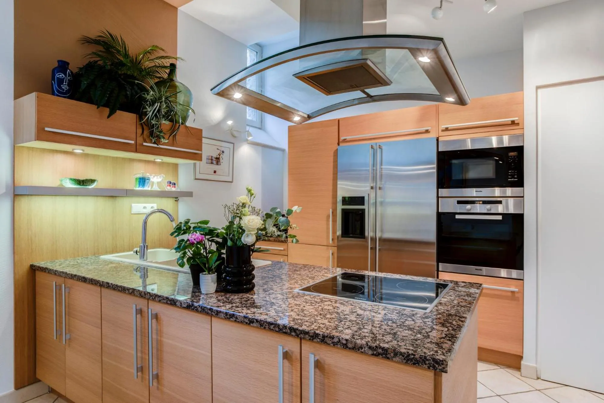 kitchen in Villa Florentine, A Beauvallon Hotel & Spa