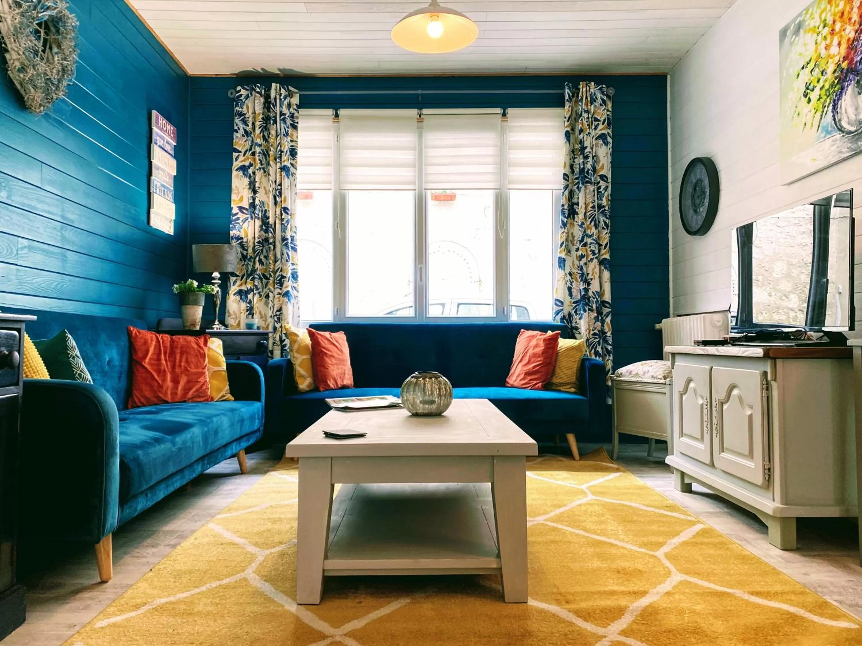 Seating Area in Serendipity Eymet B&B