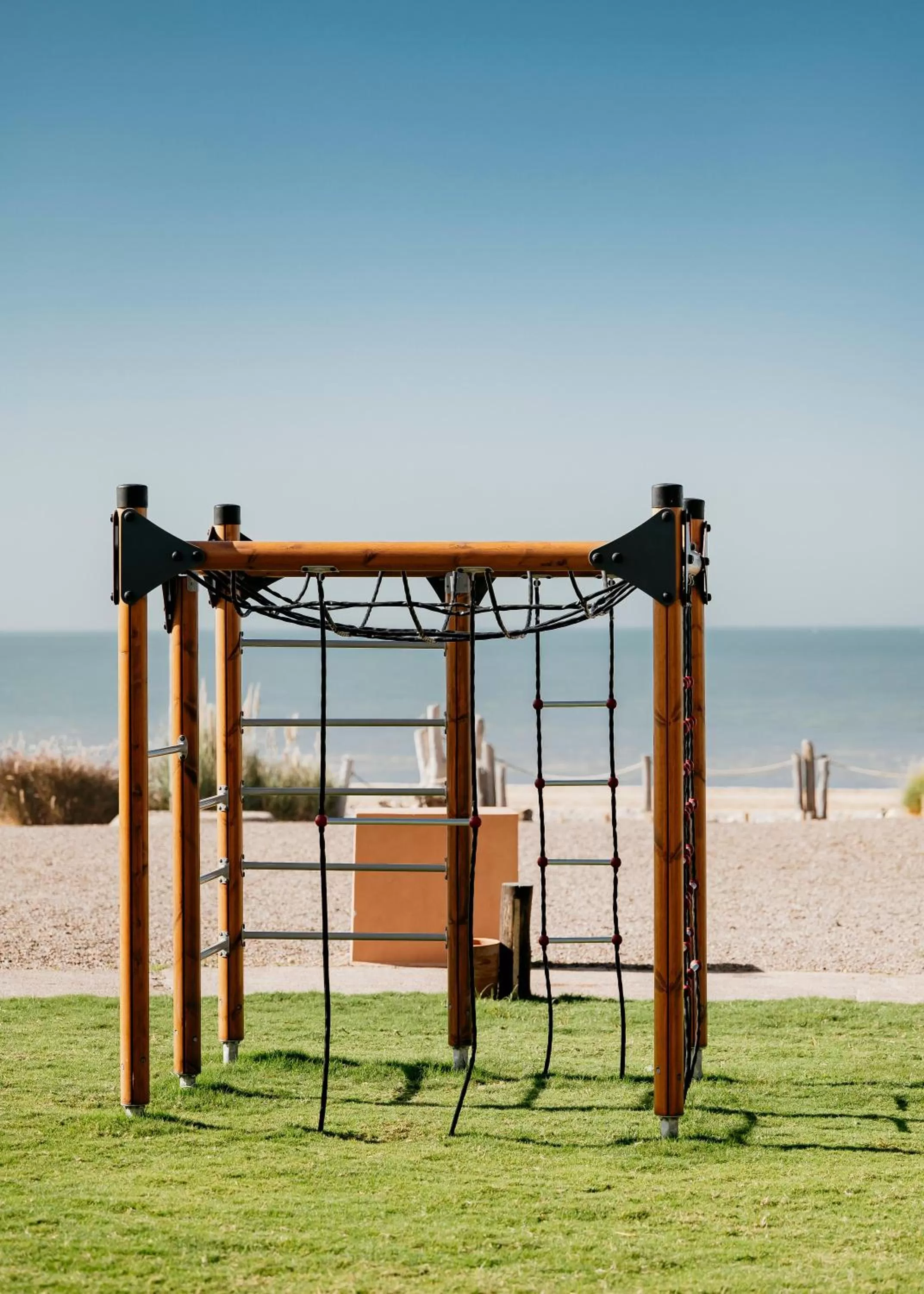 children in Paradis Plage Surf Yoga & Spa