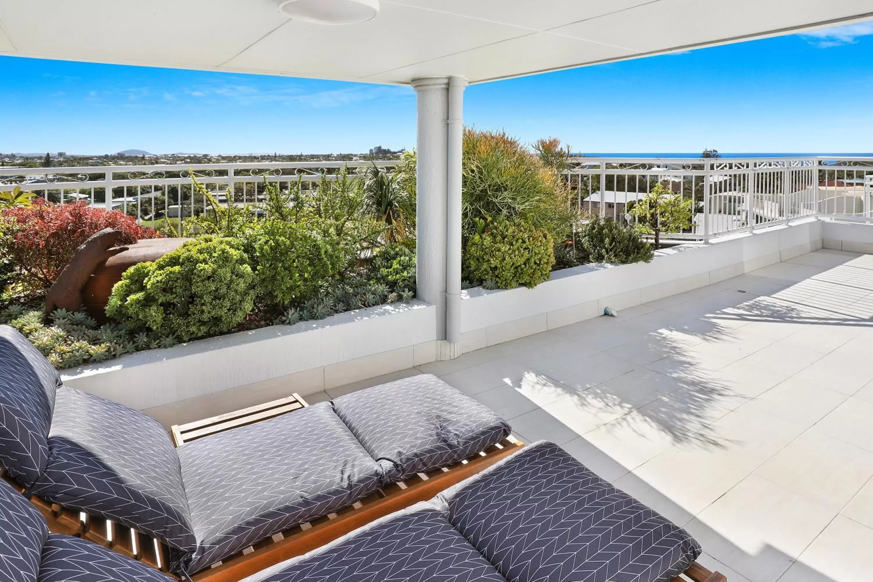 Balcony/Terrace in Beachside Resort Kawana Waters