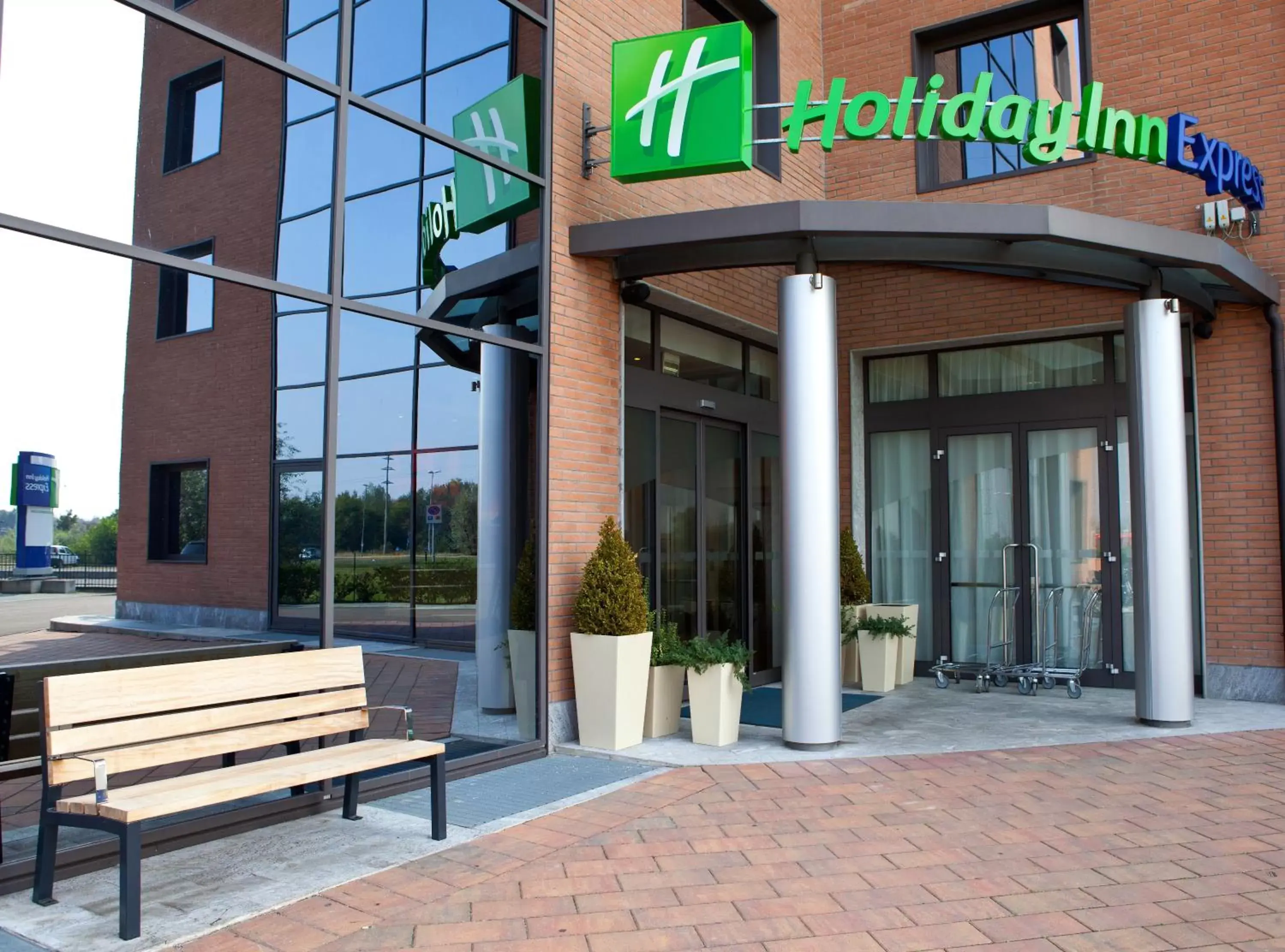 Property Building in Holiday Inn Express Reggio Emilia, an IHG Hotel