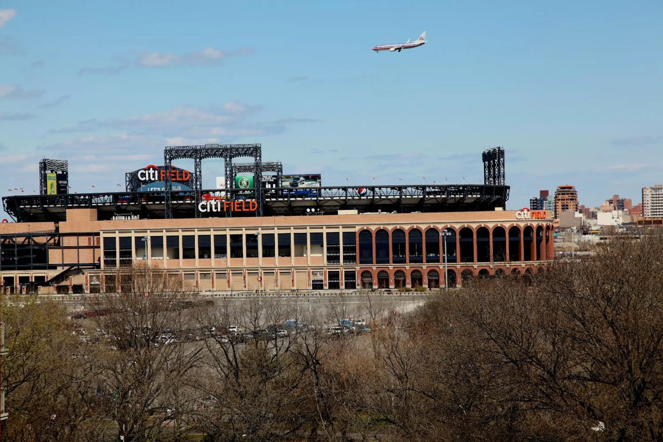 View (from property/room), Property Building in Corona Hotel New York - LaGuardia Airport