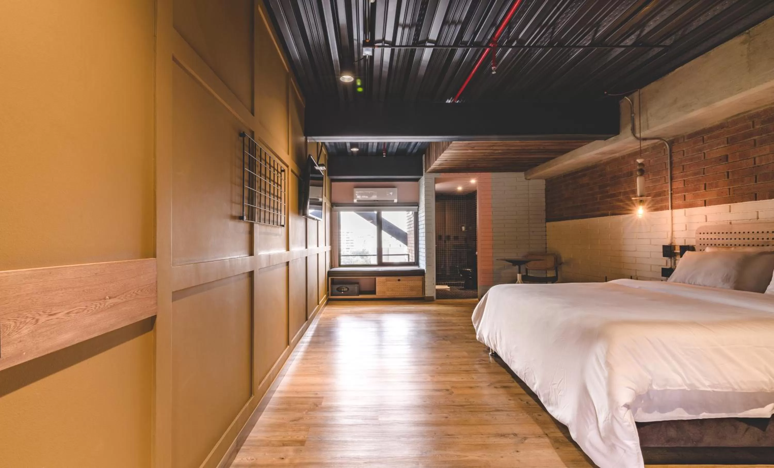 Photo of the whole room, Bed in The Somos Beats Hotel & Rooftop