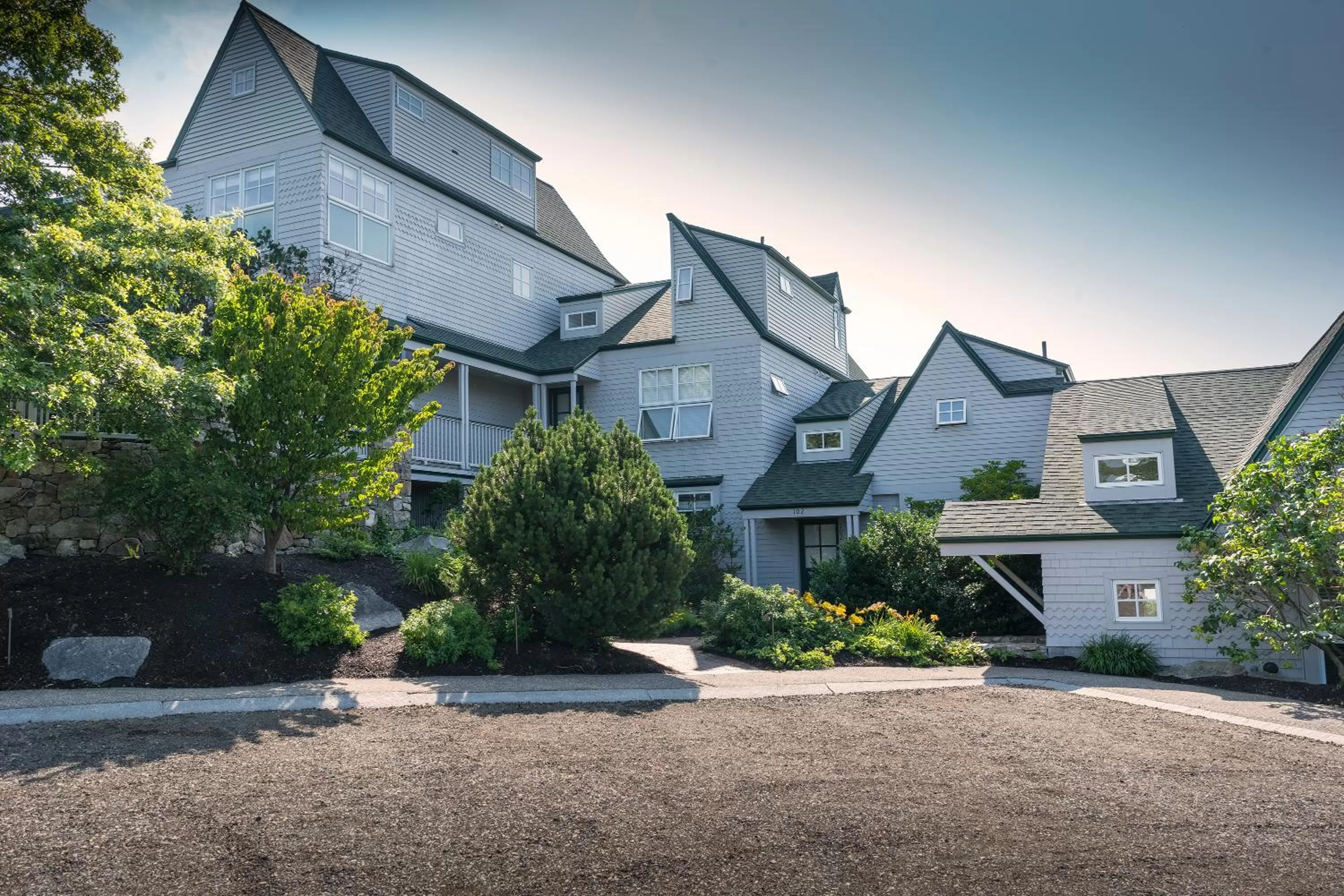 Property Building in ViewPoint Hotel