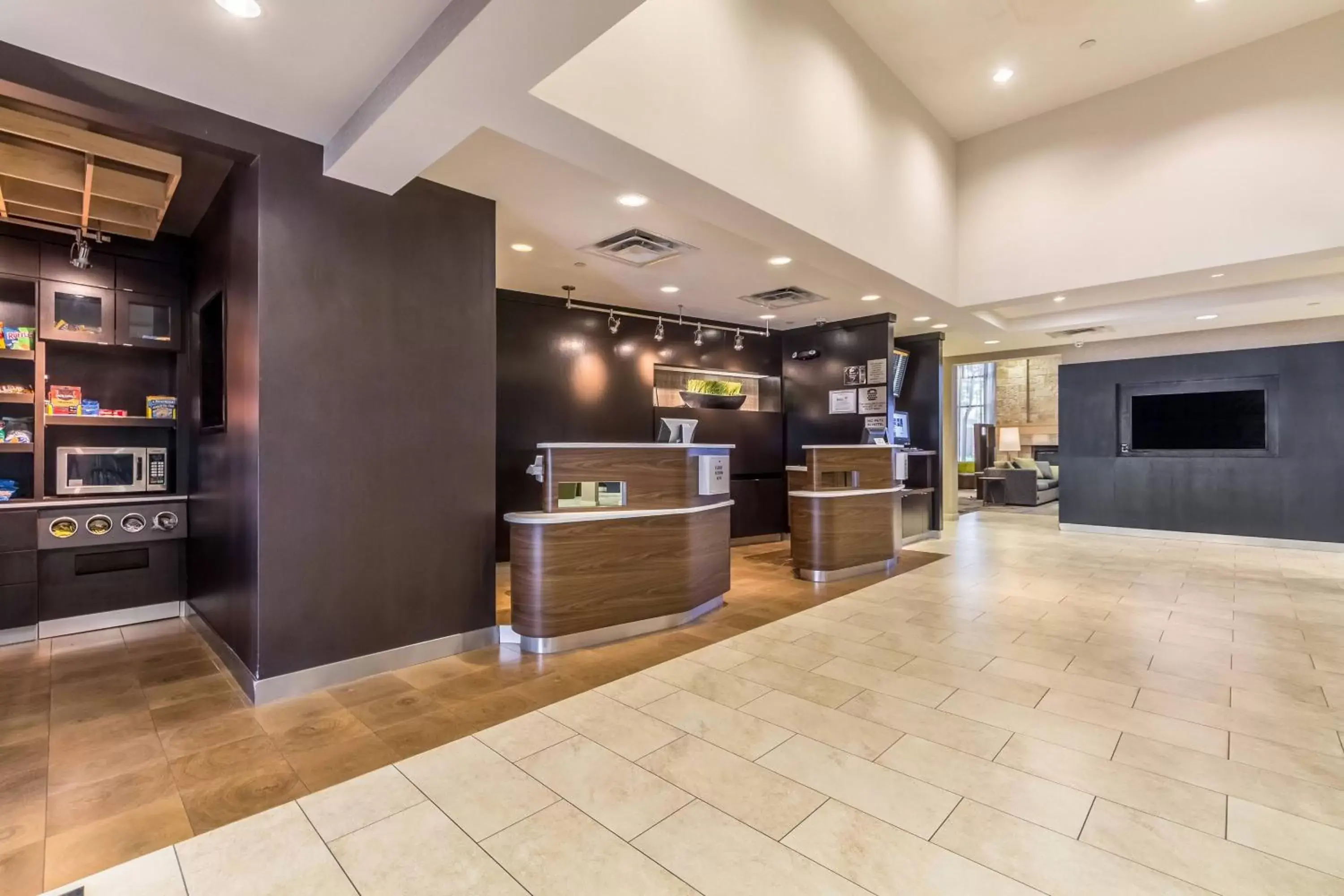 Lobby or reception, Lobby/Reception in Courtyard Dallas DFW Airport South/Irving