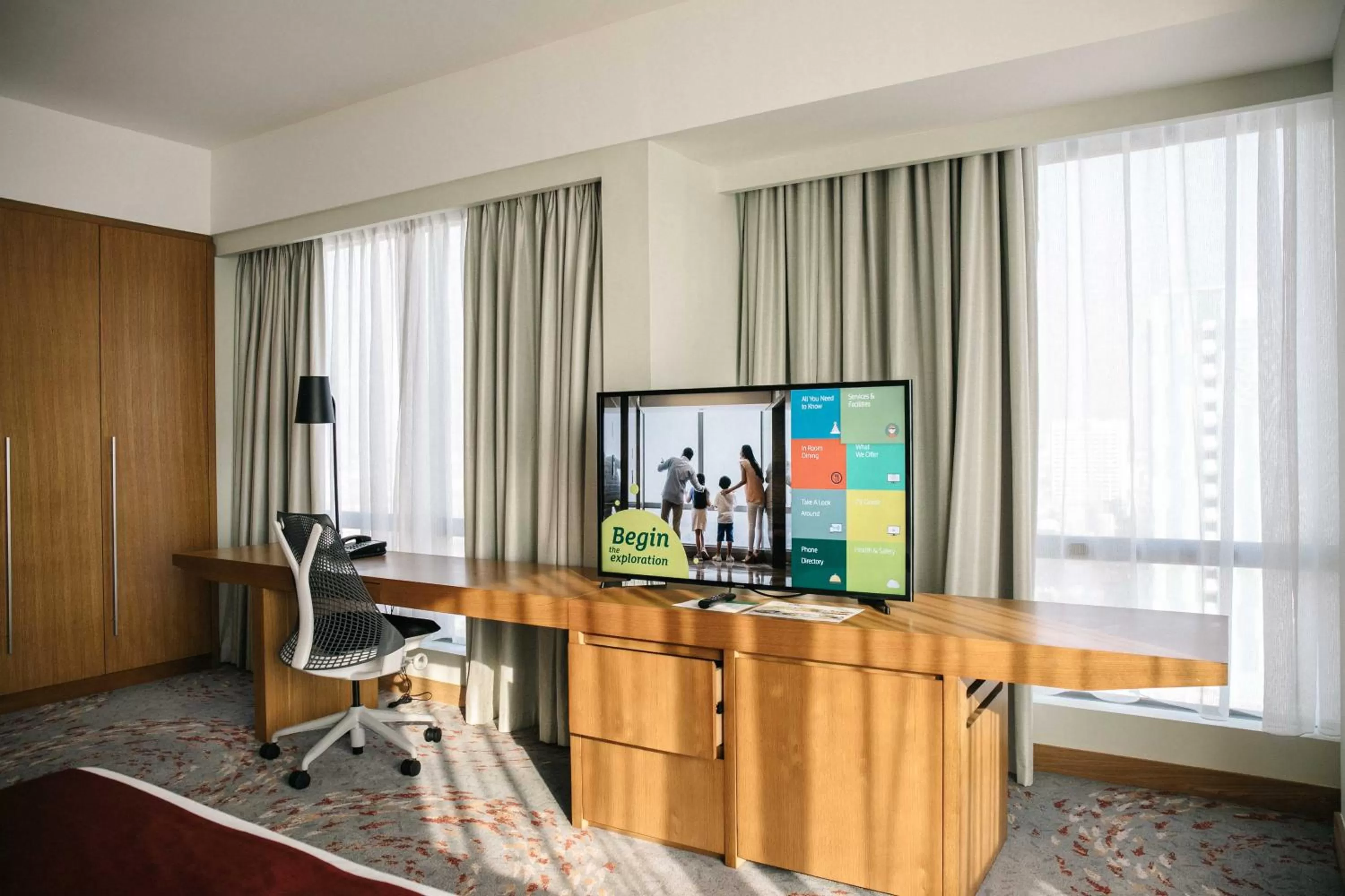 TV and multimedia in Holiday Inn & Suites Jakarta Gajah Mada by IHG