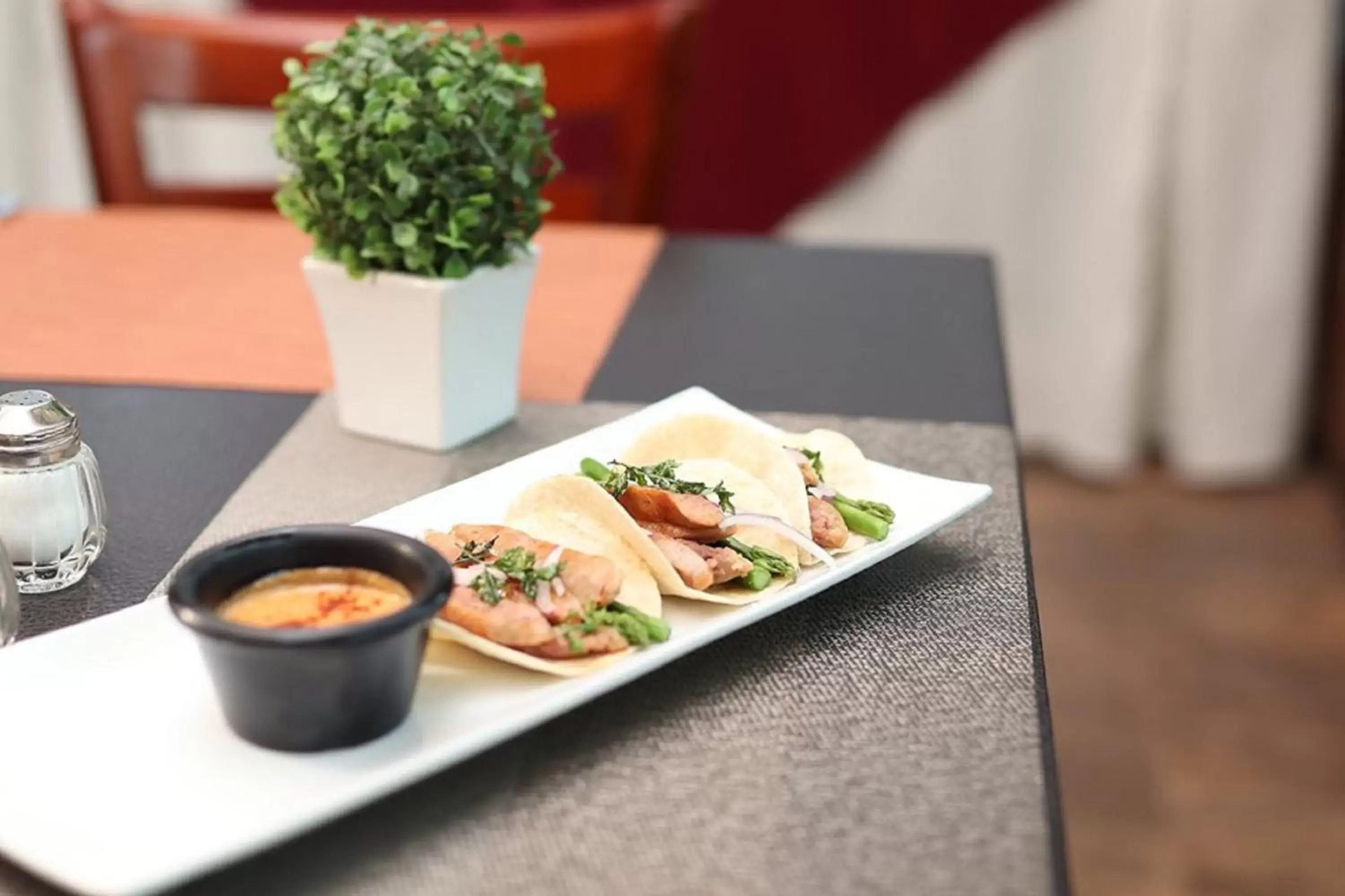 Food and drinks in Hotel Ecce Inn & Spa Food and drinks in Hotel Ecce Inn & Spa