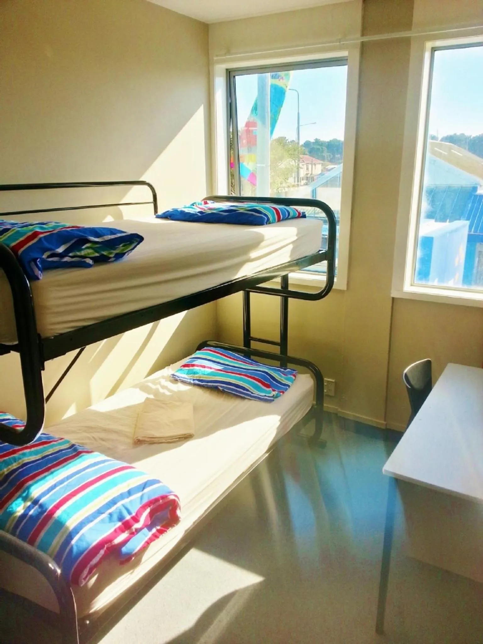 bunk bed in Point Break Backpackers
