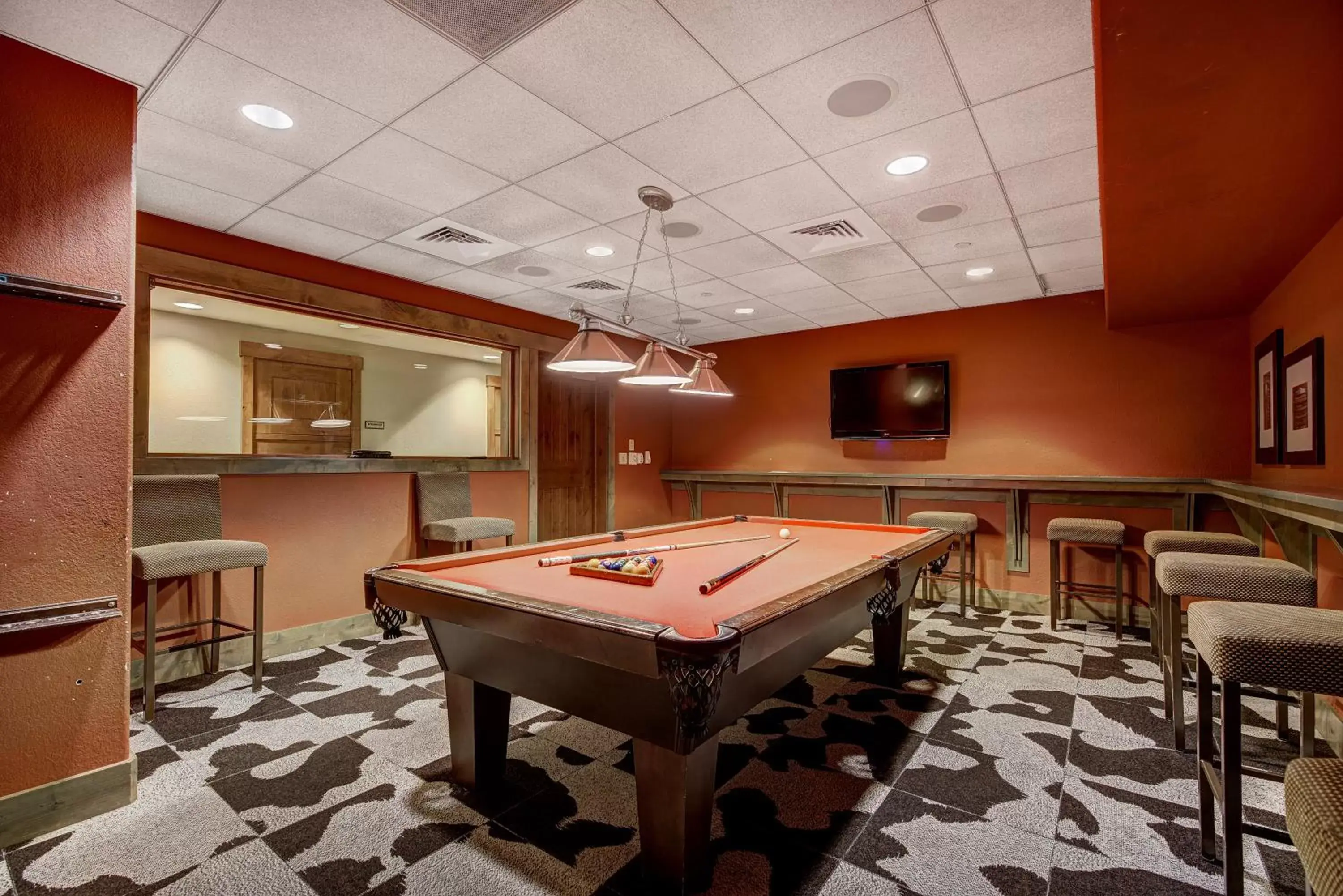 Billiards in One Ski Hill, A RockResort