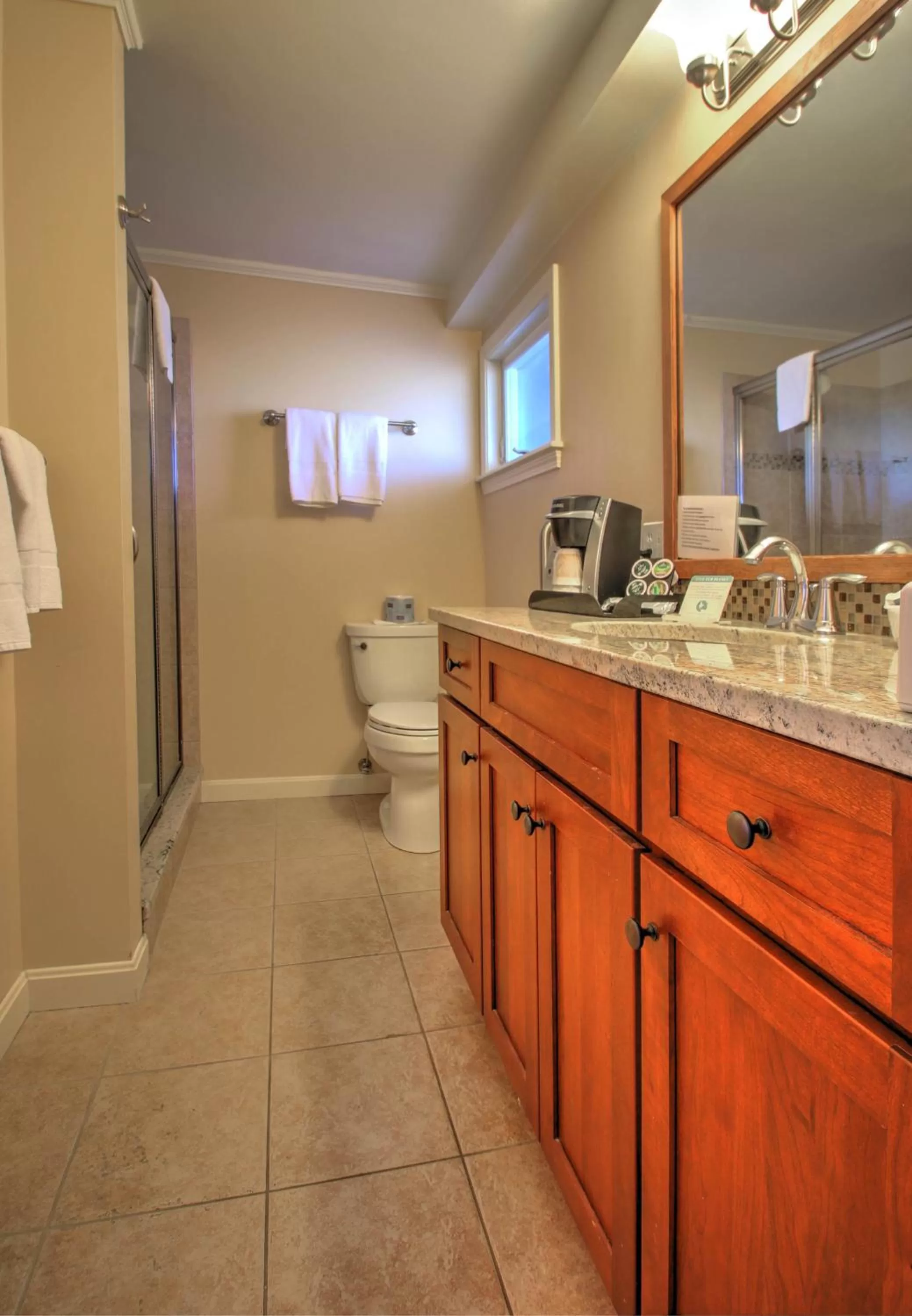 Kitchen/Kitchenette in Norseman Resort on the Beach