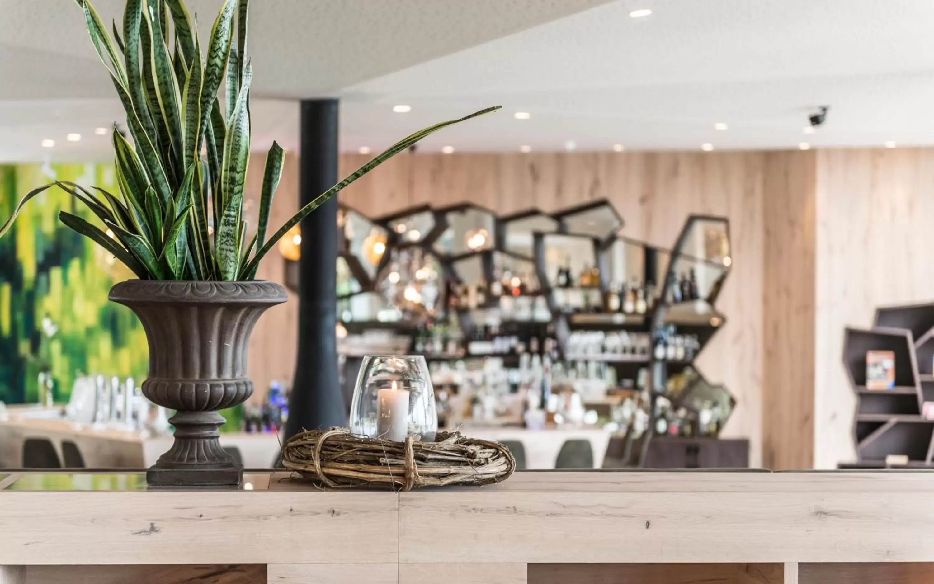 Lounge or bar in Hotel Schwefelbad (Schenna Resort)
