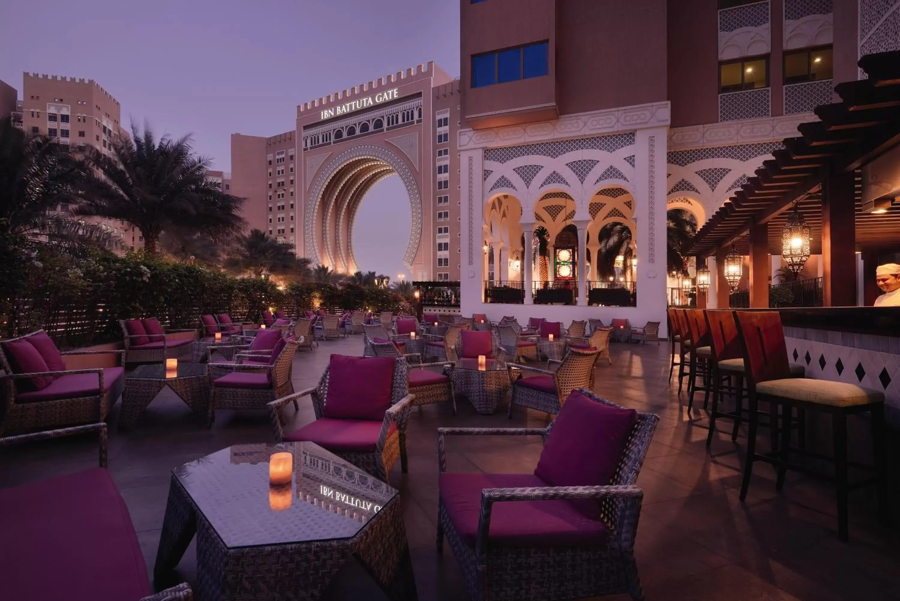Night, Restaurant/Places to Eat in Oaks Ibn Battuta Gate Dubai