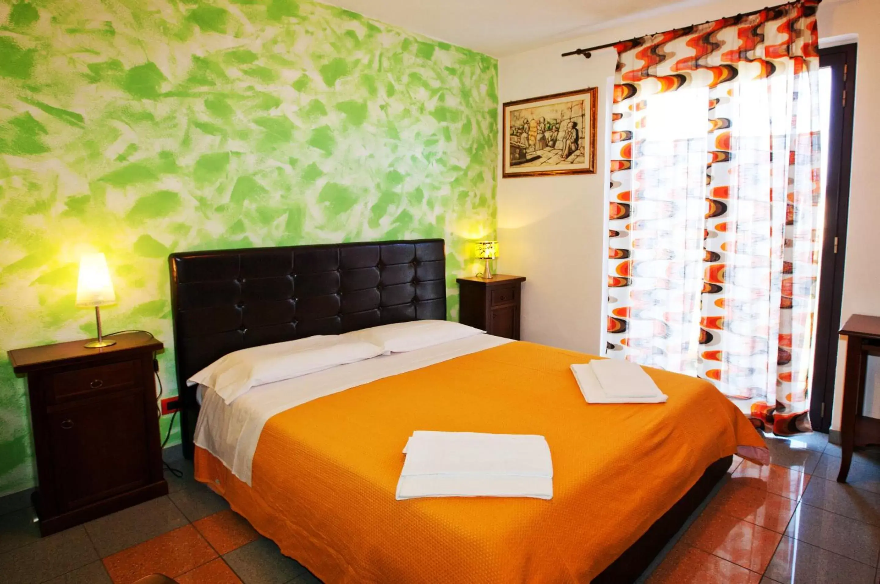 Photo of the whole room, Bed in La Casa Rossa Country House