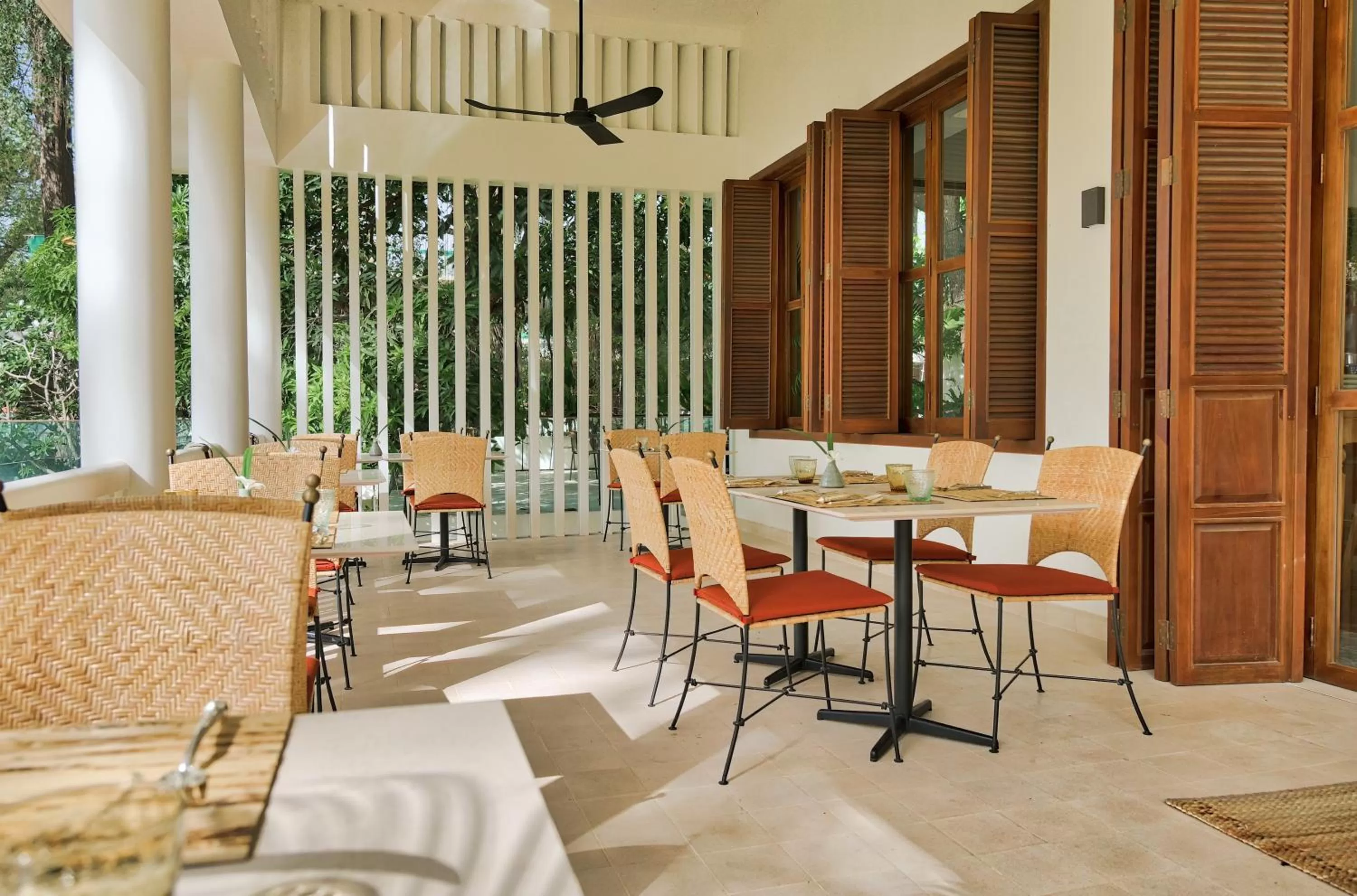 Restaurant/places to eat in FCC Angkor by Avani