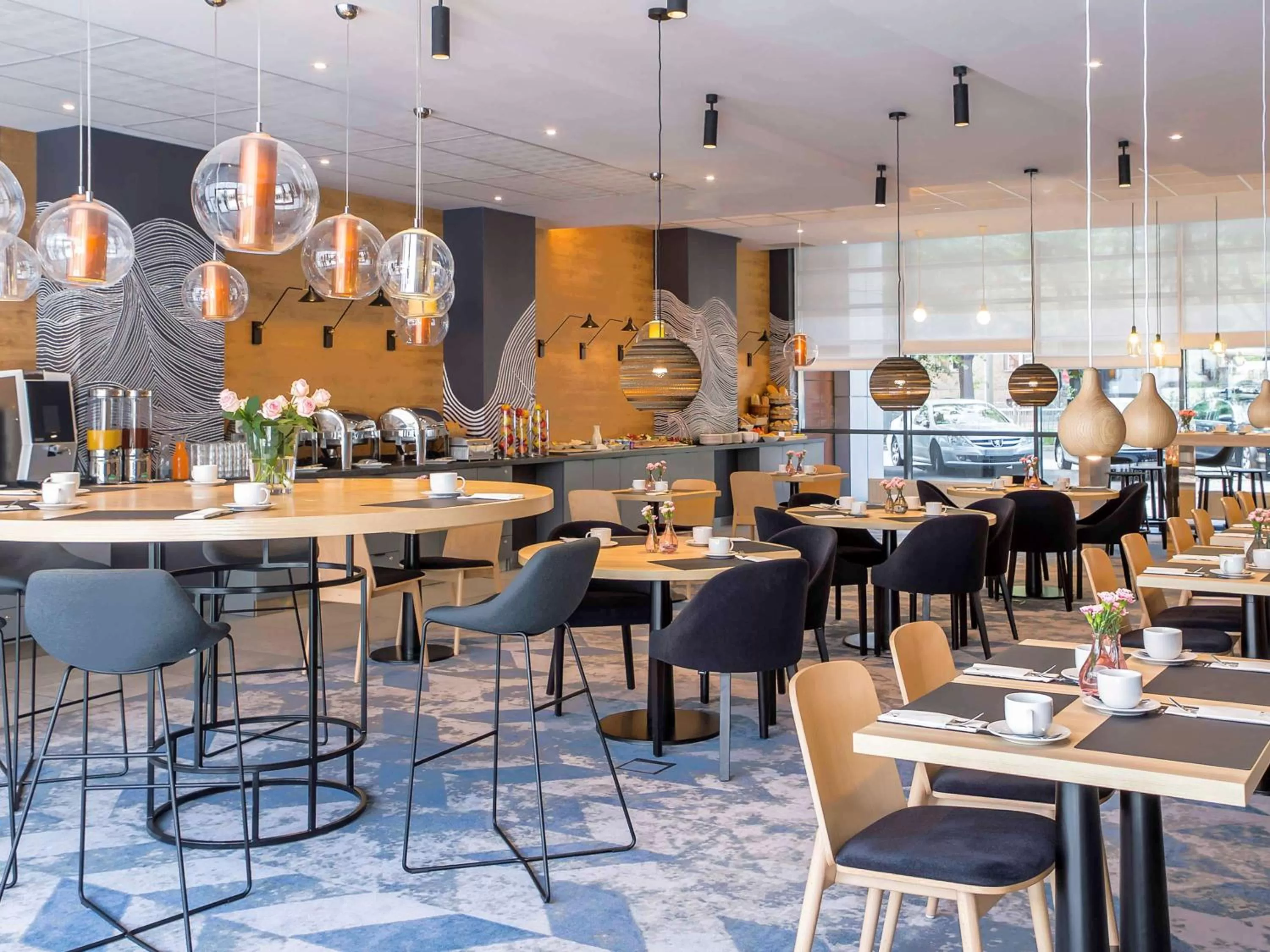 Restaurant/places to eat in Novotel Szczecin Centrum