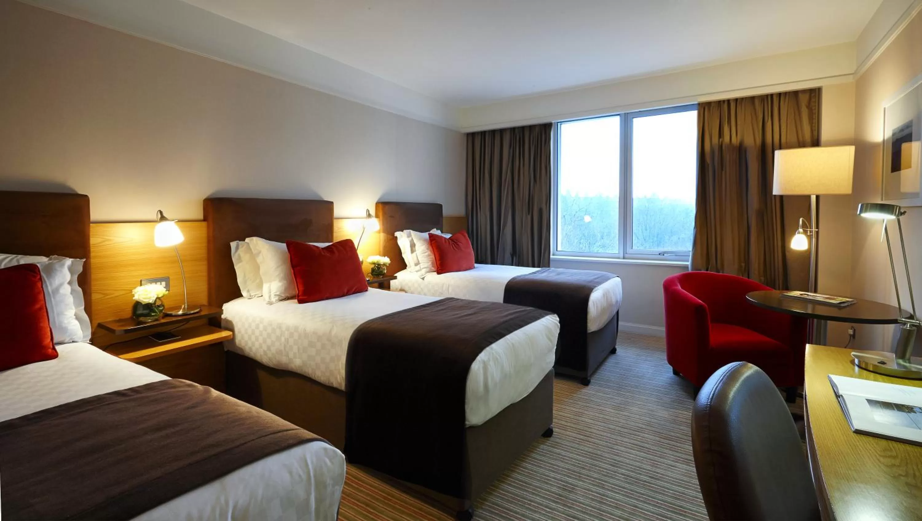 Bedroom, Bed in The River Lee Hotel a member of The Doyle Collection