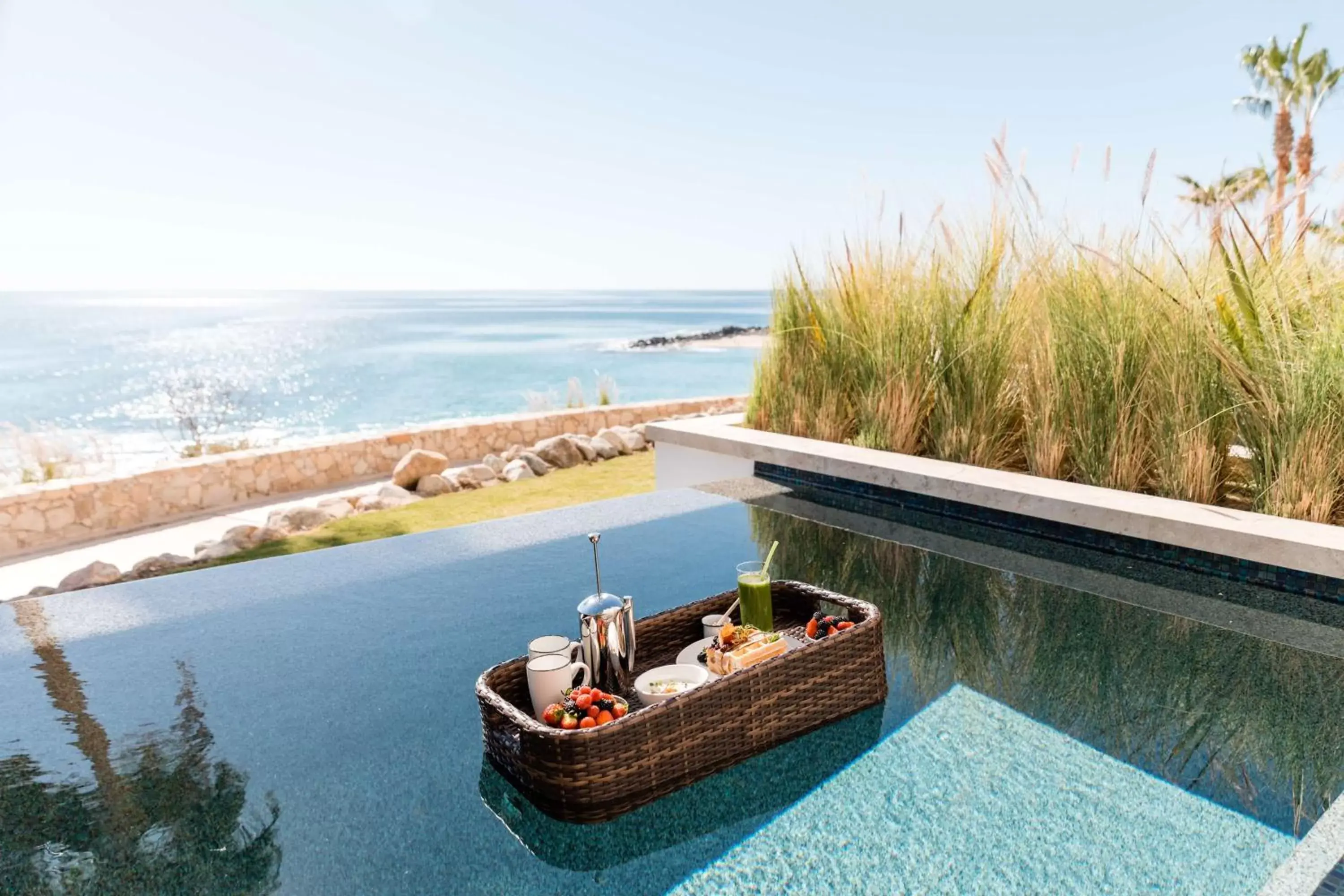 Pool view in Hilton Los Cabos