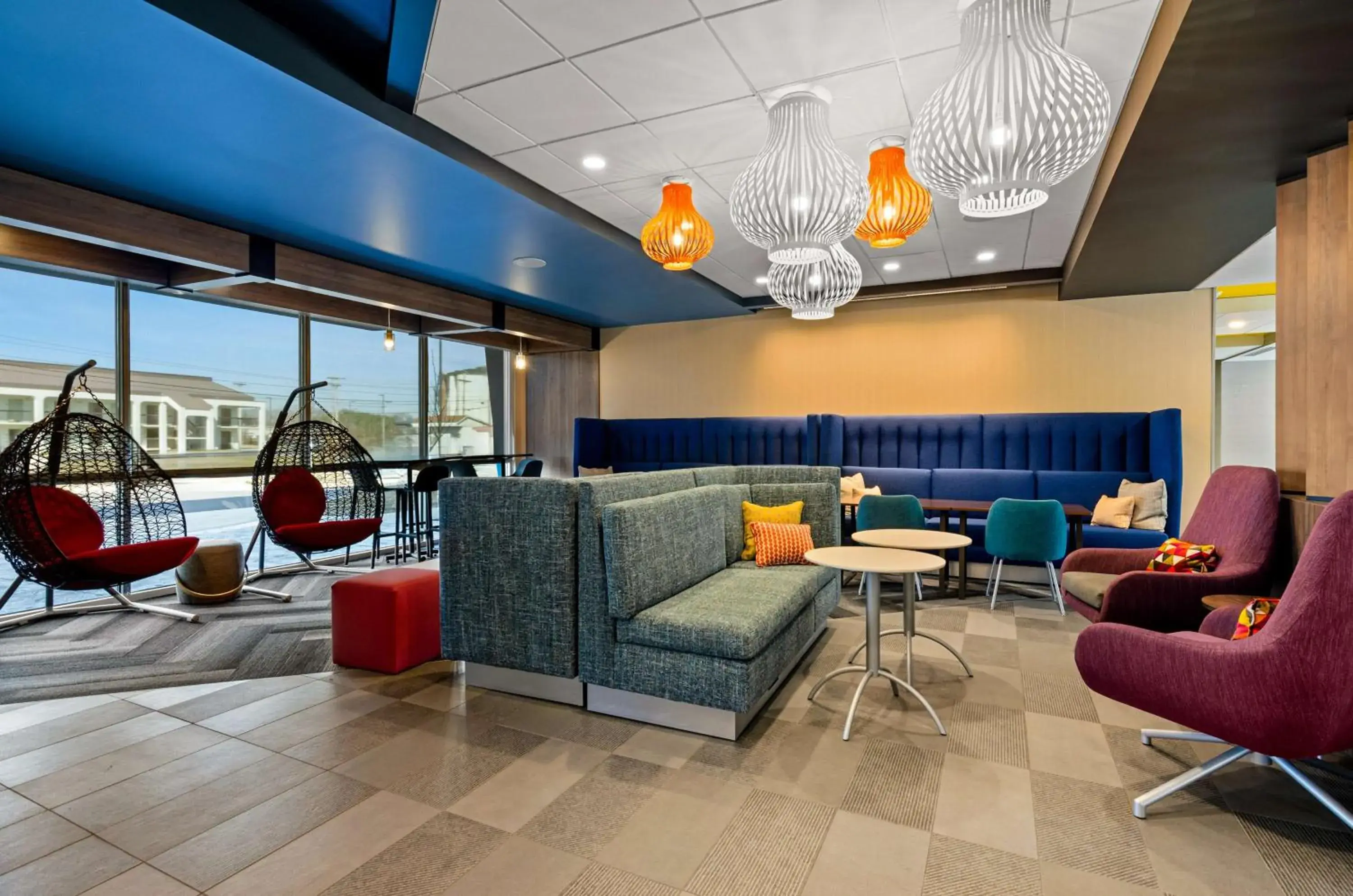 Lobby or reception in Tru By Hilton Christiansburg Lobby or reception in Tru By Hilton Christiansburg