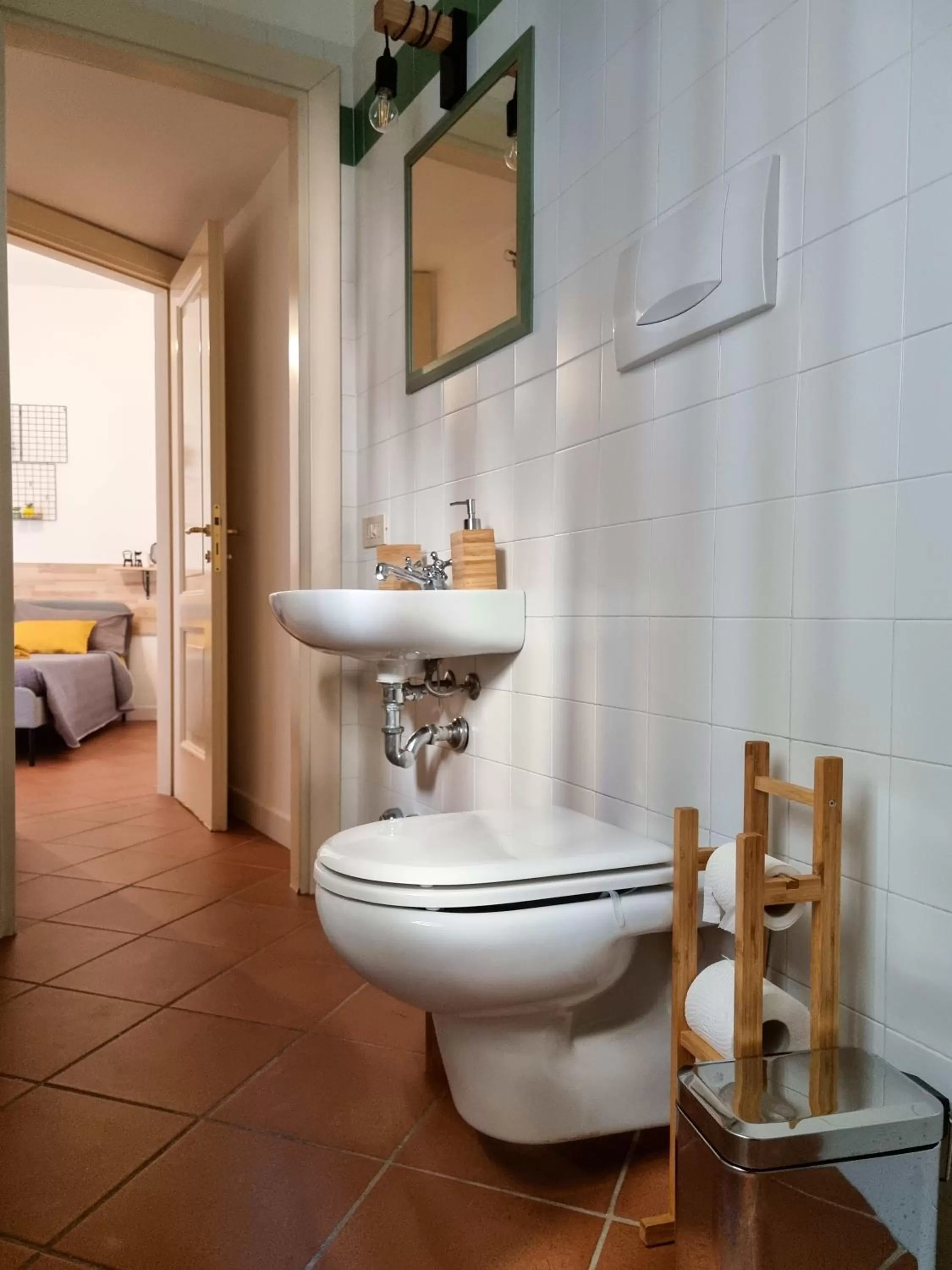 Bathroom, Bed in Il Cantuccio di Gioia