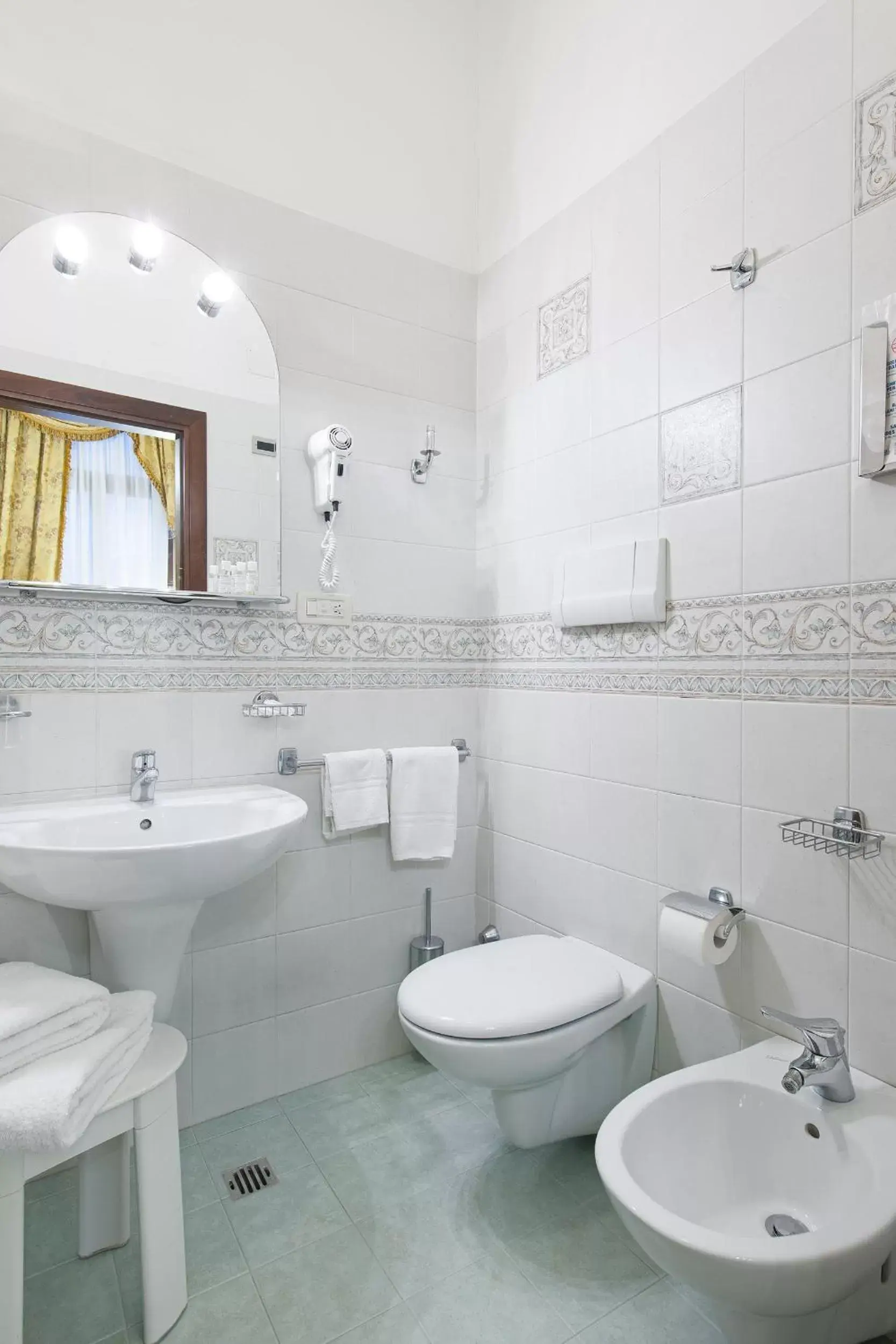 Bathroom in Residenza d'Epoca San Cassiano