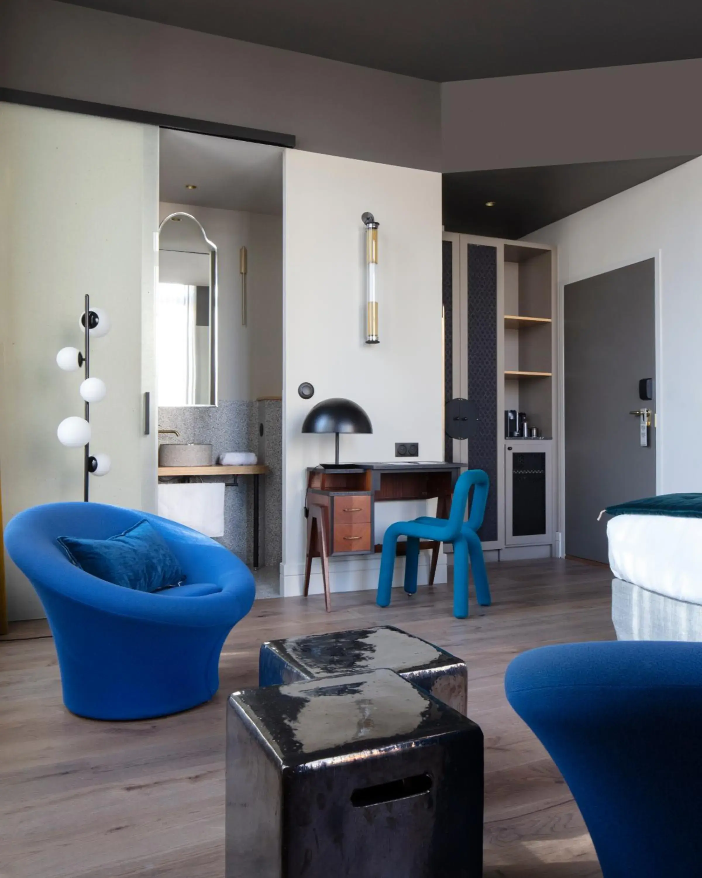 Living room, Seating Area in Hôtel de l'Abbaye Lyon - Boutique Hôtel