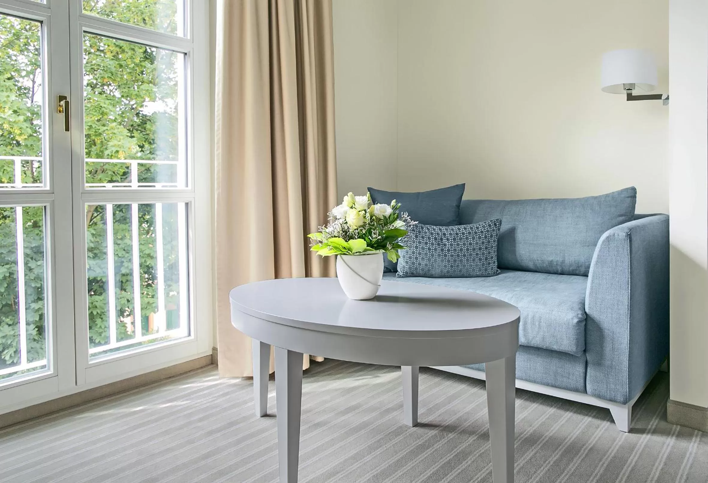 Seating area in Dorint Parkhotel Meißen