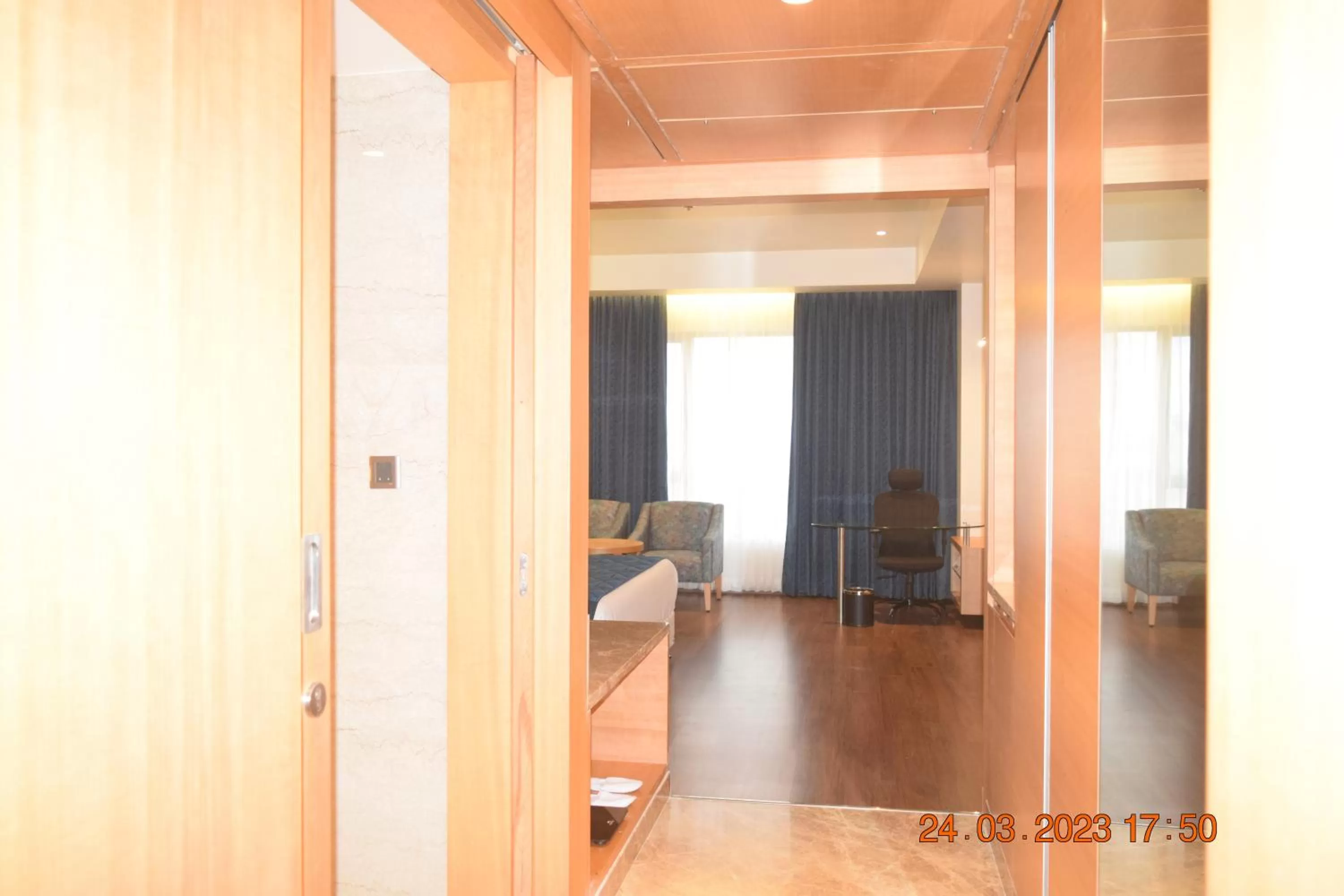 Living room in SRM Hotel Maraimalai Nagar Chennai