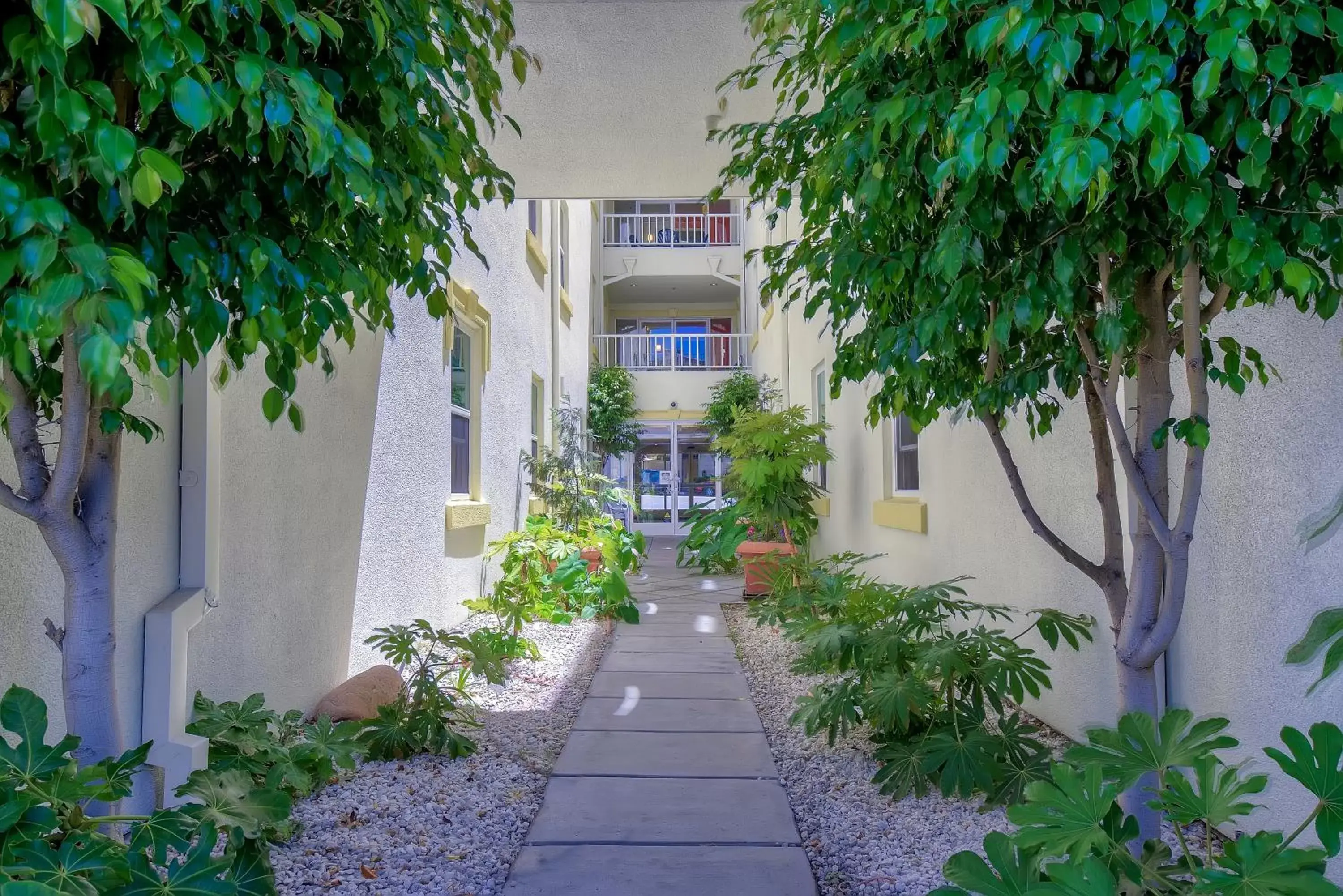 Facade/entrance in Motel 6-San Diego, CA - Downtown