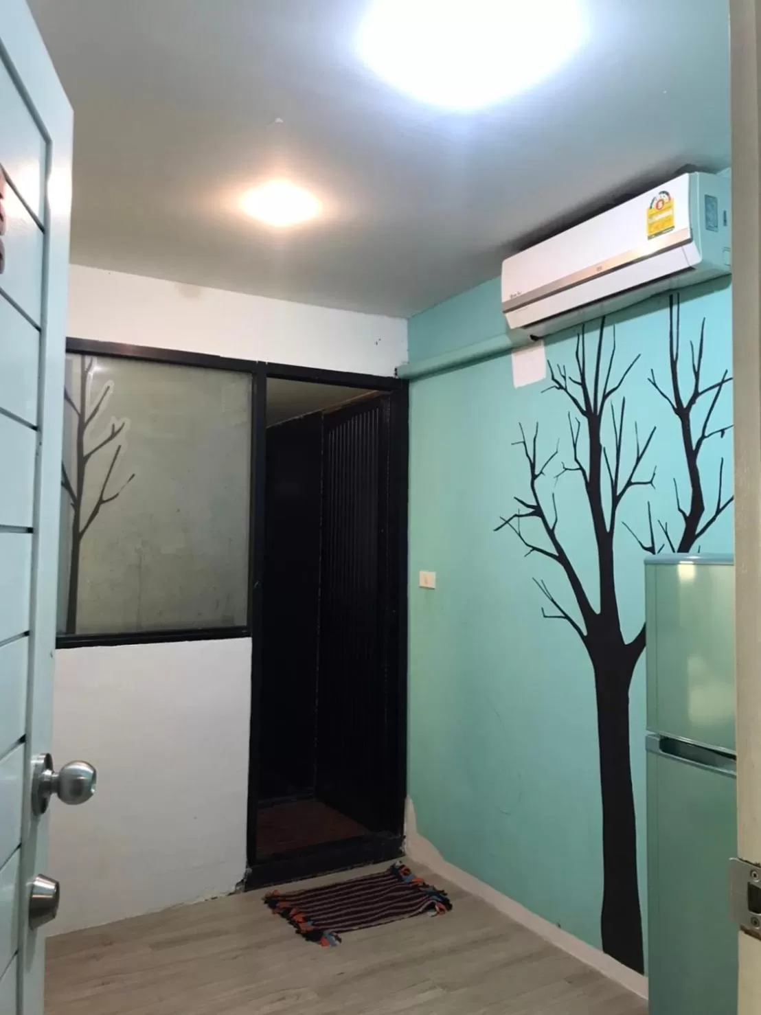 Rod Fai Fah Apartment