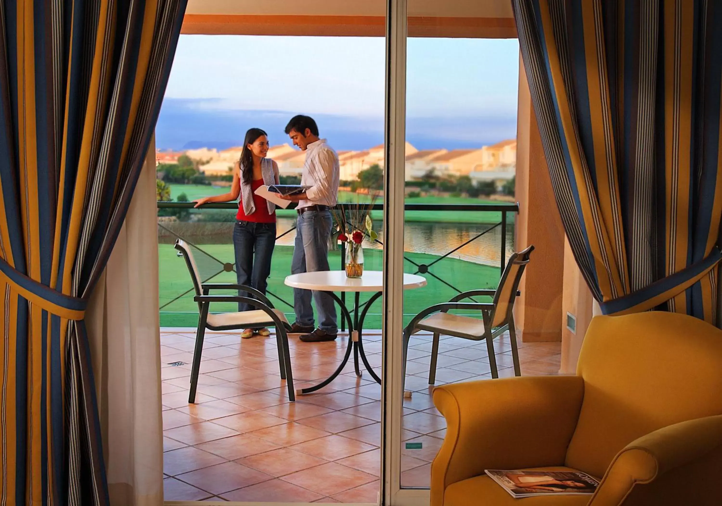 Deluxe Triple Room in Hotel Alicante Golf