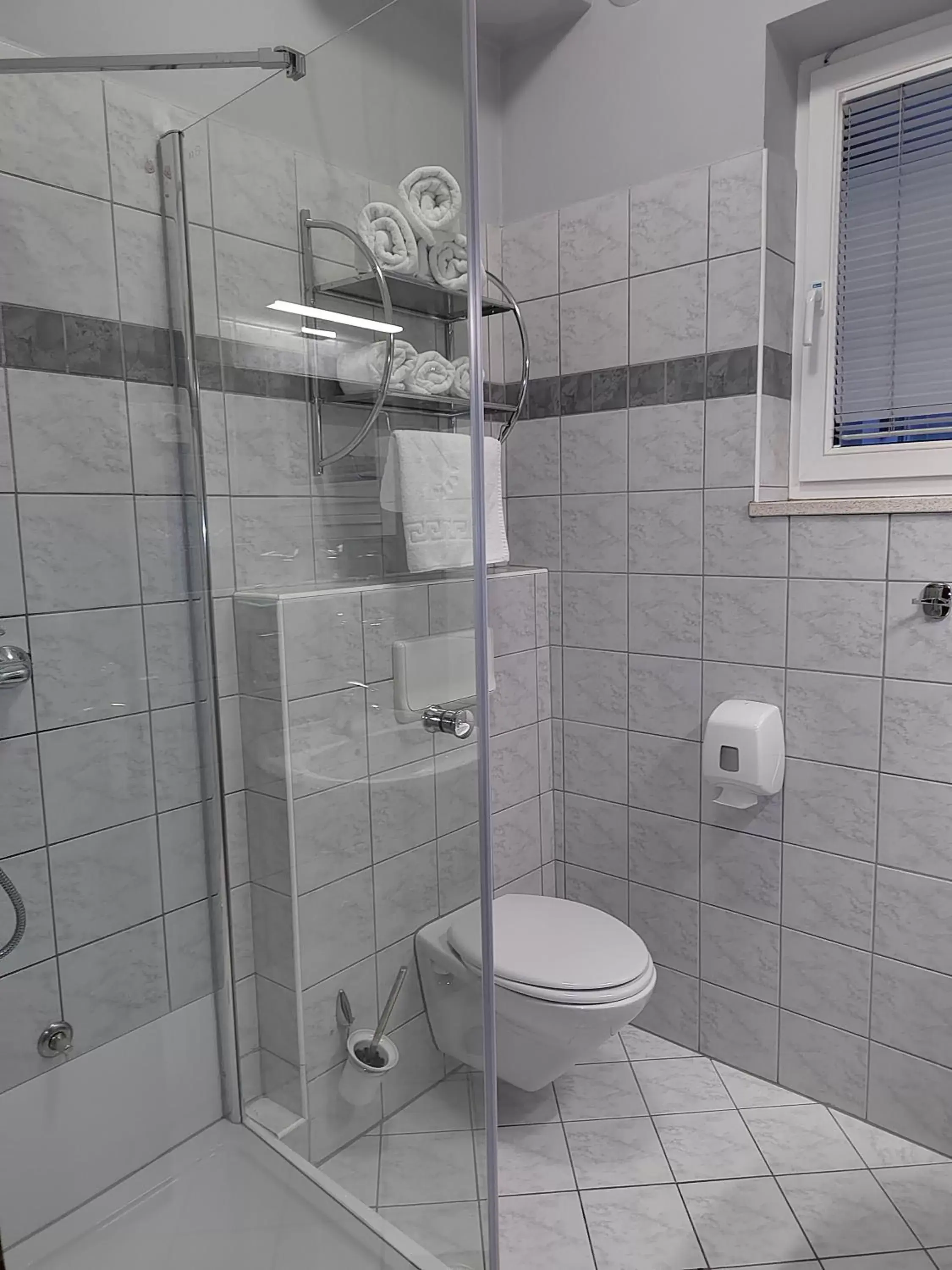 Shower, Bathroom in Hotel Bajt Maribor