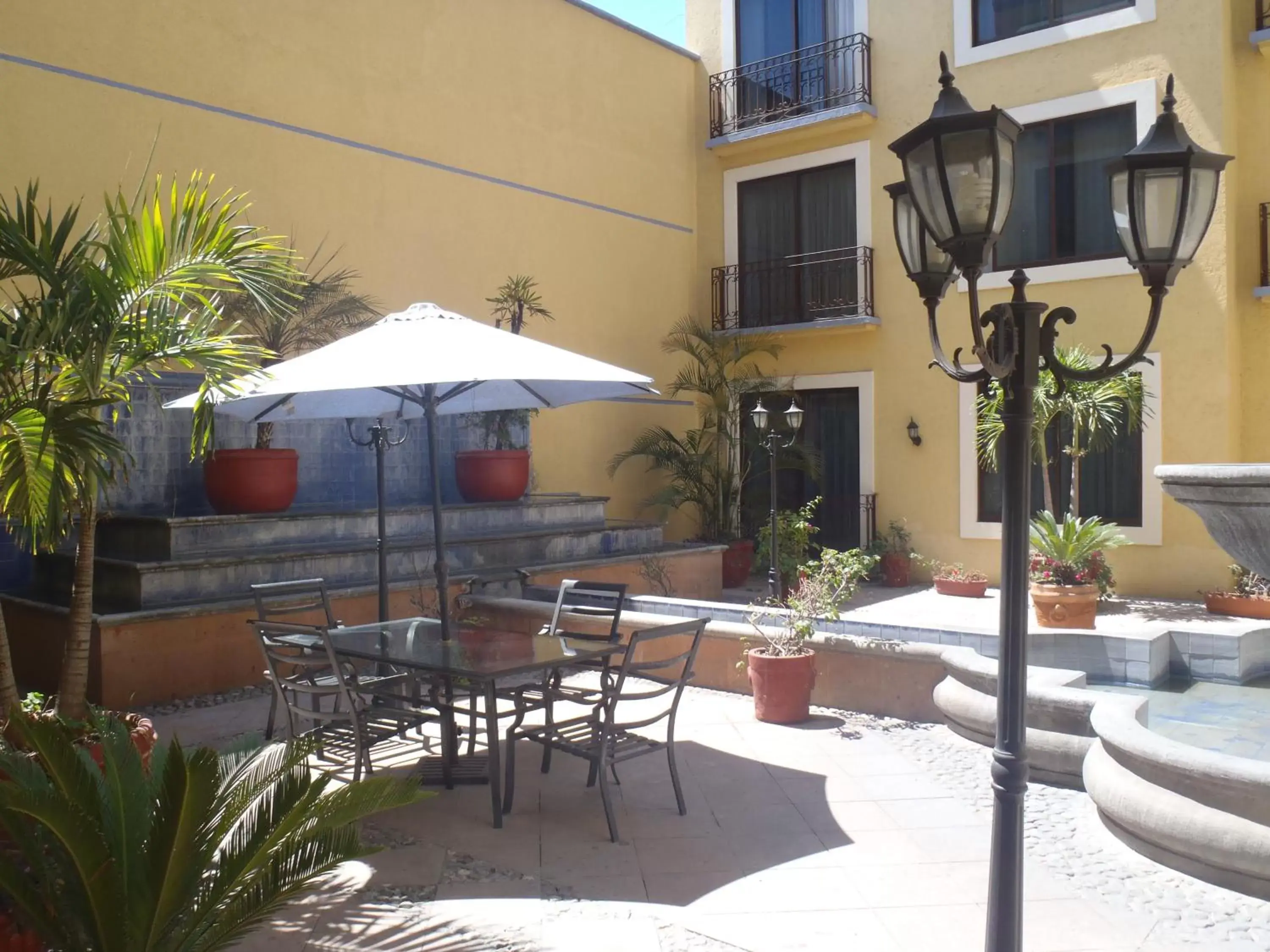 Patio in Hotel Casa Real Tehuacan