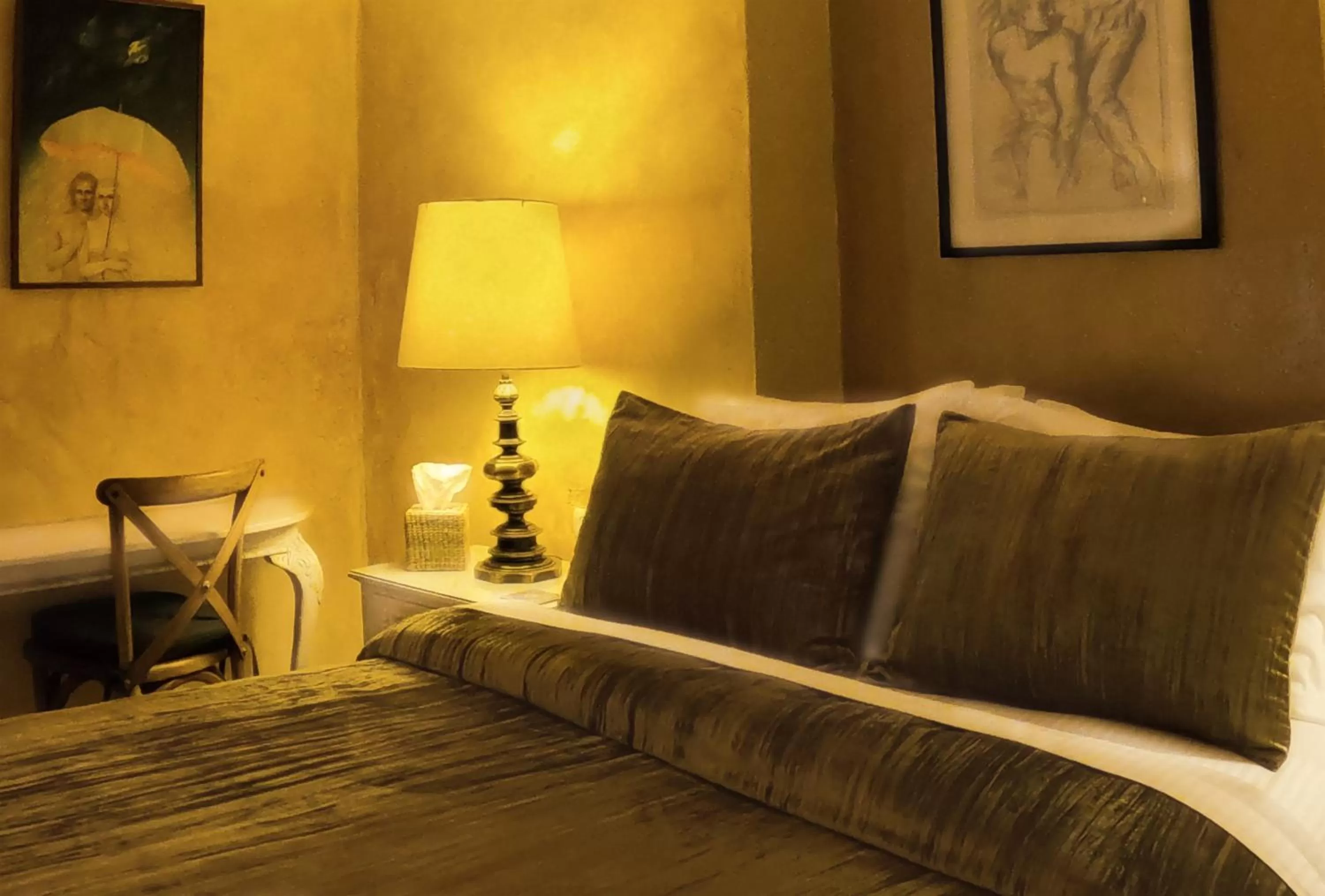 Bed in La Perla Hotel Boutique B&B