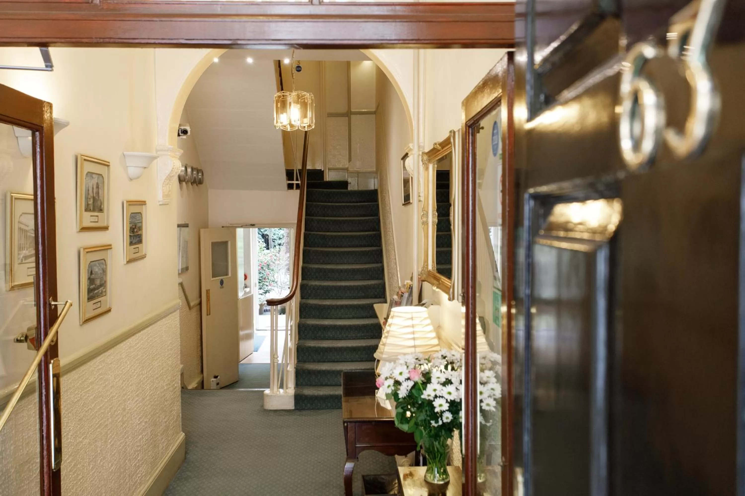 Facade/entrance in Jesmond Hotel