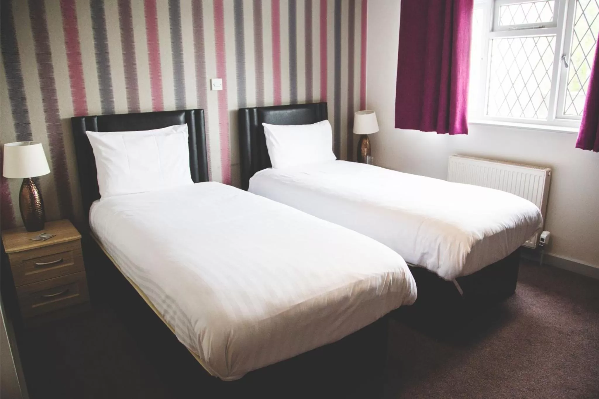 Photo of the whole room, Bed in The Throckmorton