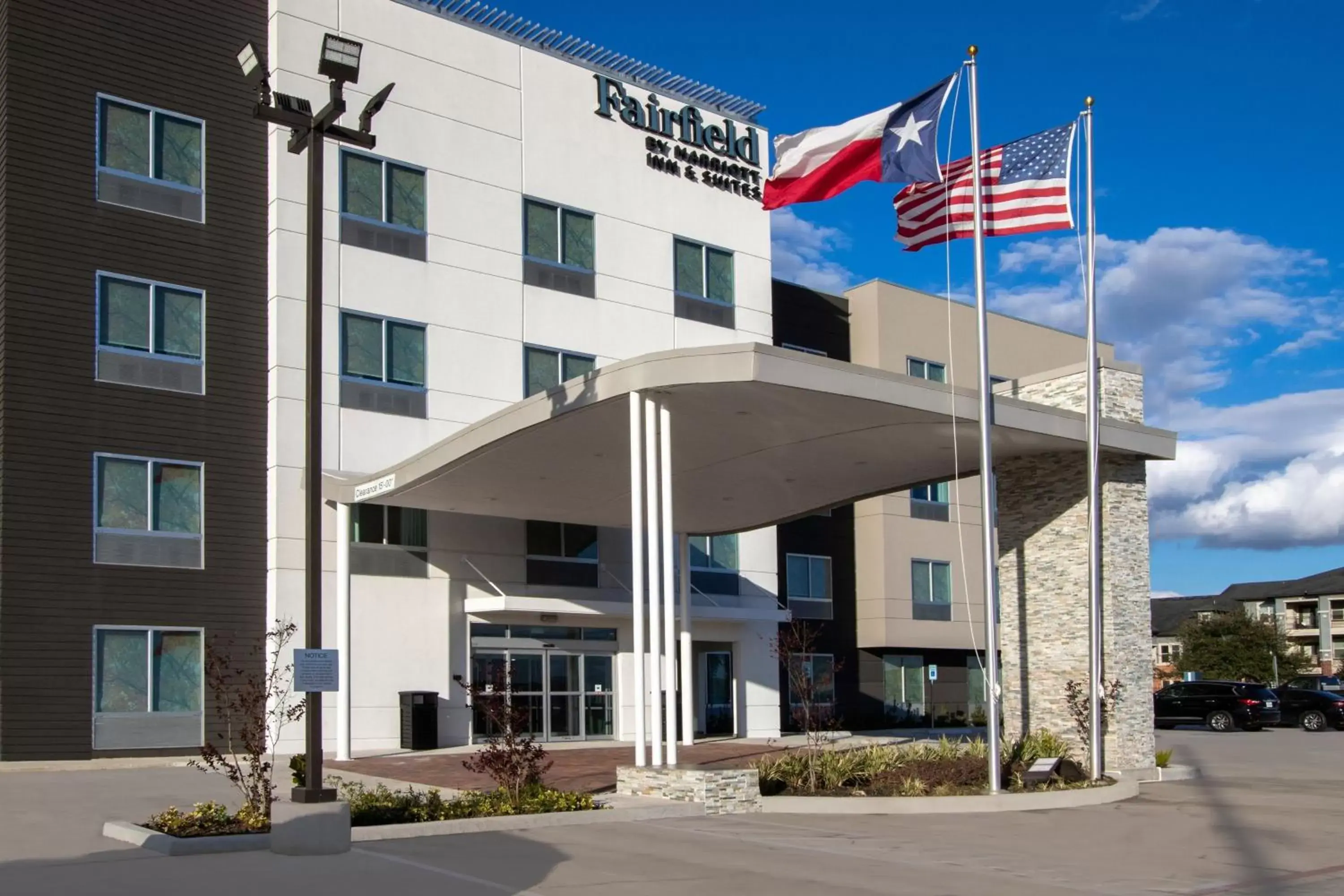 Property Building in Fairfield Inn & Suites Houston Katy