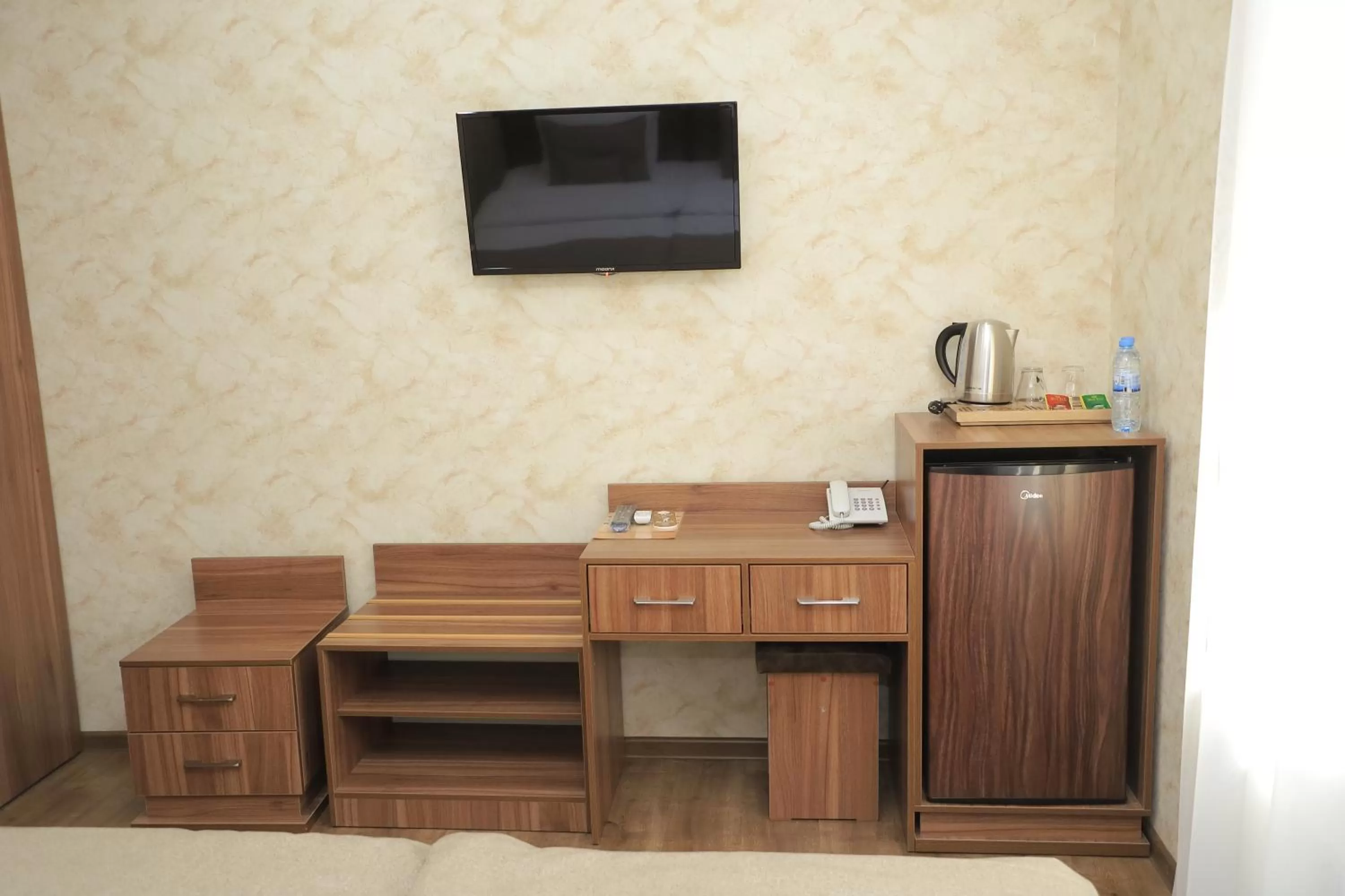 TV and multimedia in Osiyo Palace