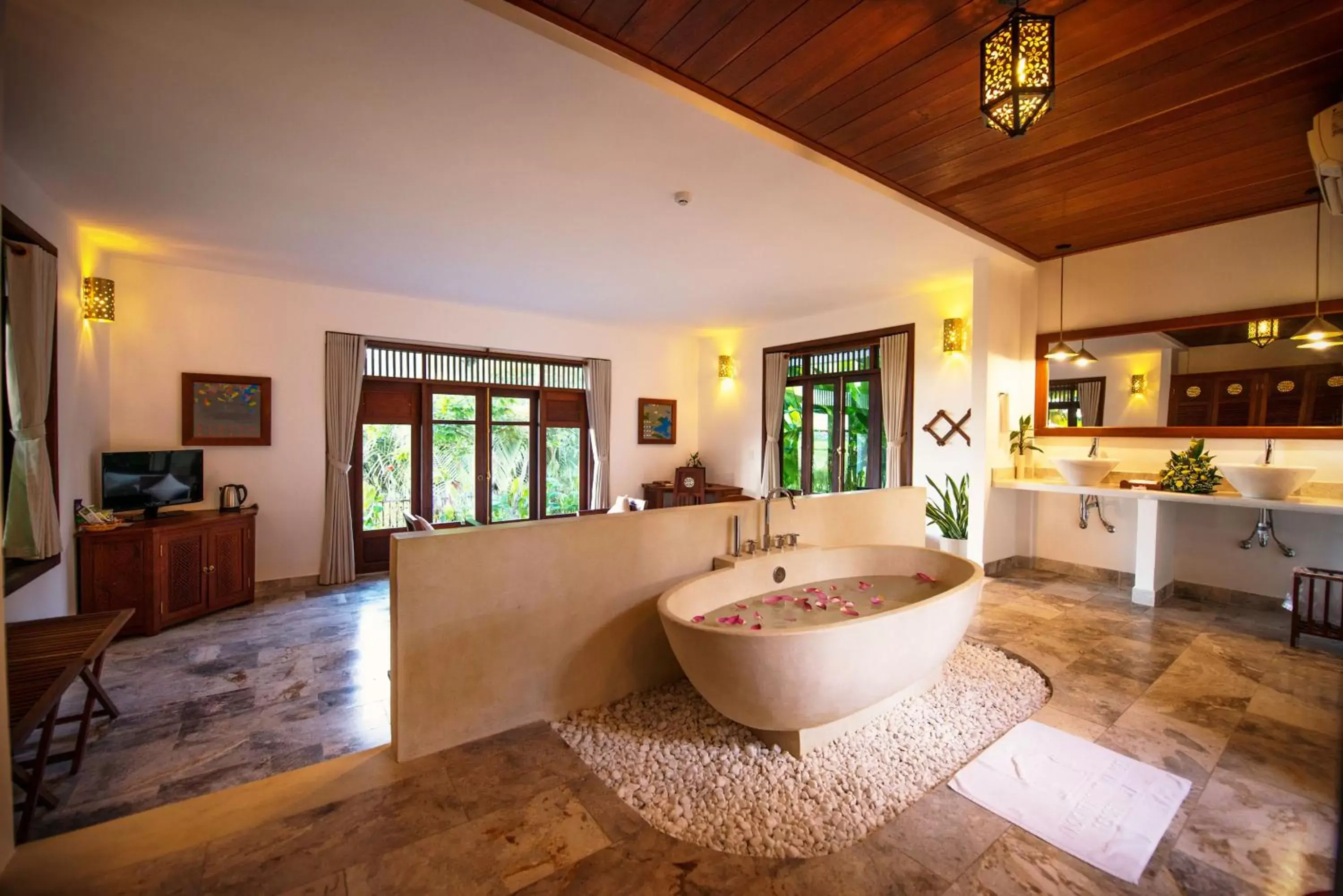 Bathroom in Legacy Hoi An Resort - formerly Ancient House Village Resort & Spa