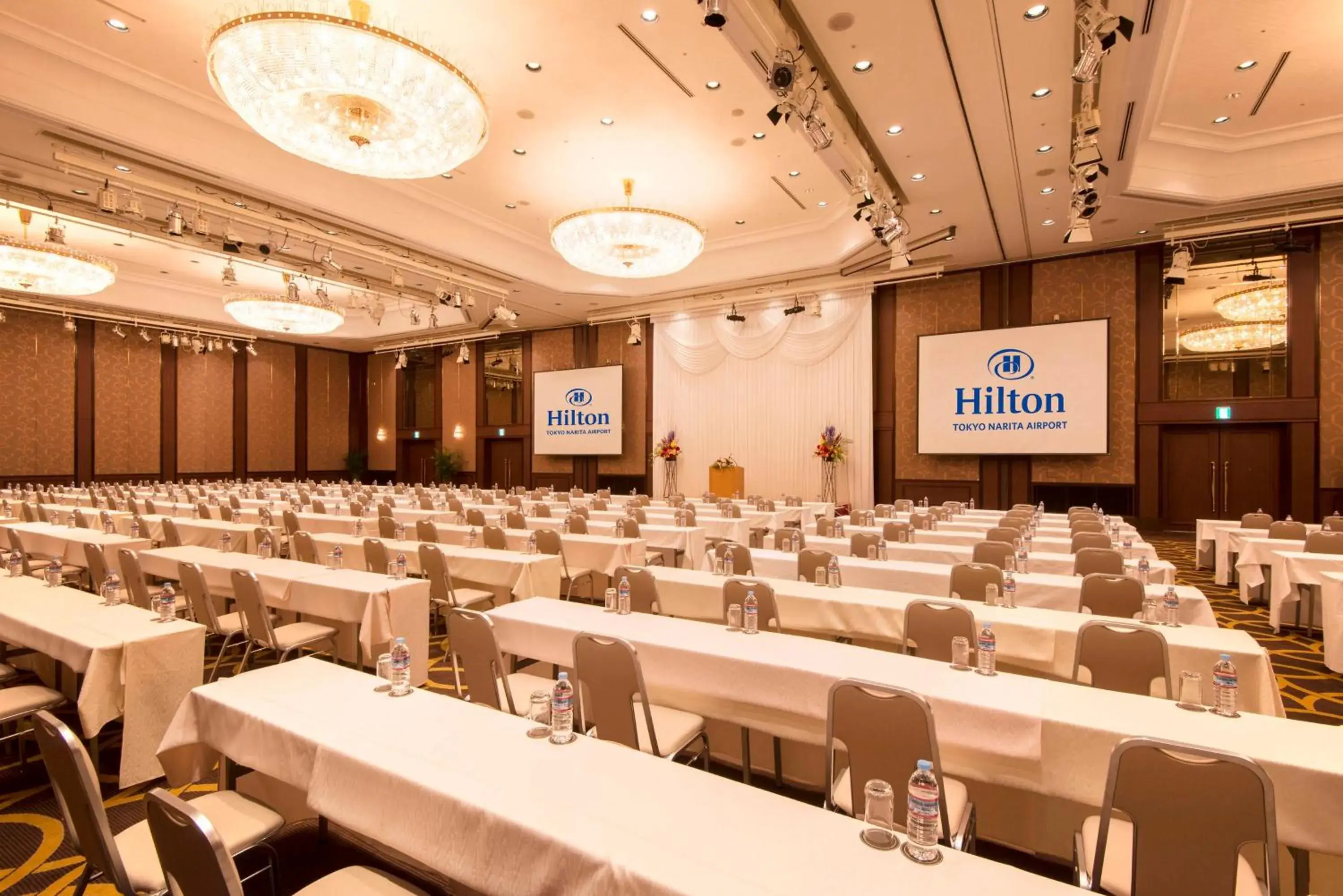 Meeting/conference room in Hilton Tokyo Narita Airport Hotel