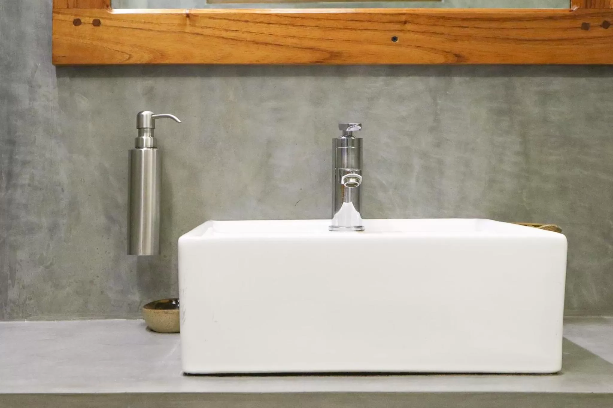 Bathroom in The One Ella