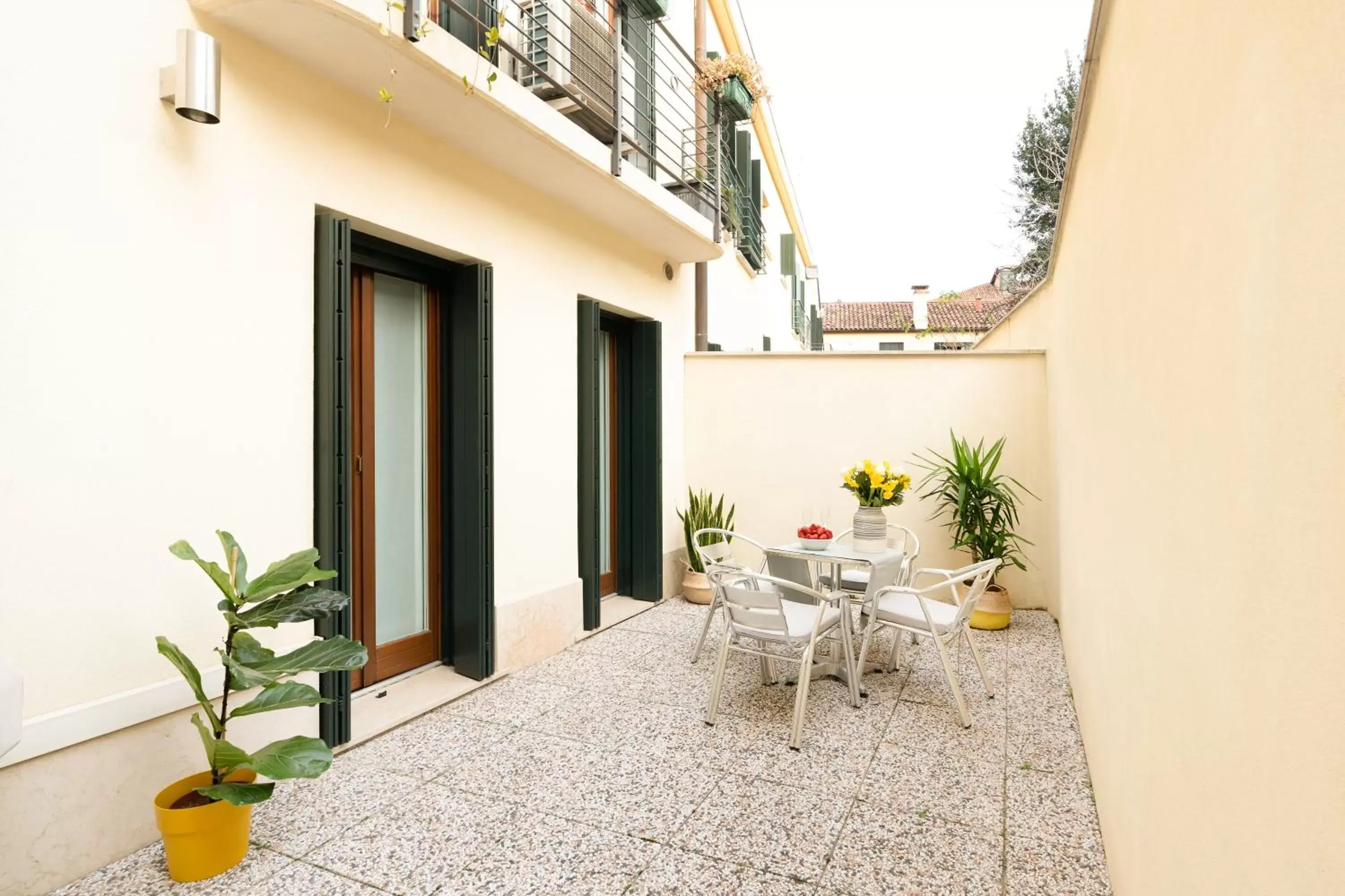 Patio in Ca' Degli Antichi Giardini Apartments